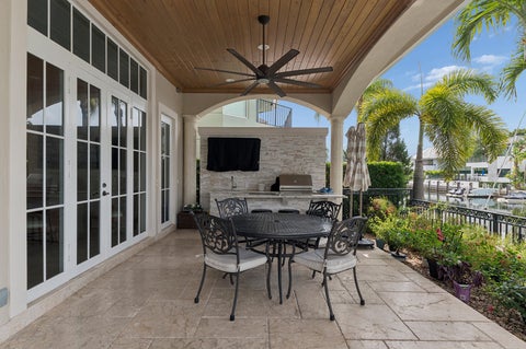 Tiny photo for 5332 Boca Marina Circle N, Boca Raton, FL 33487 (MLS # B26072340)
