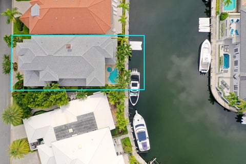 Tiny photo for 5332 Boca Marina Circle N, Boca Raton, FL 33487 (MLS # B26072340)