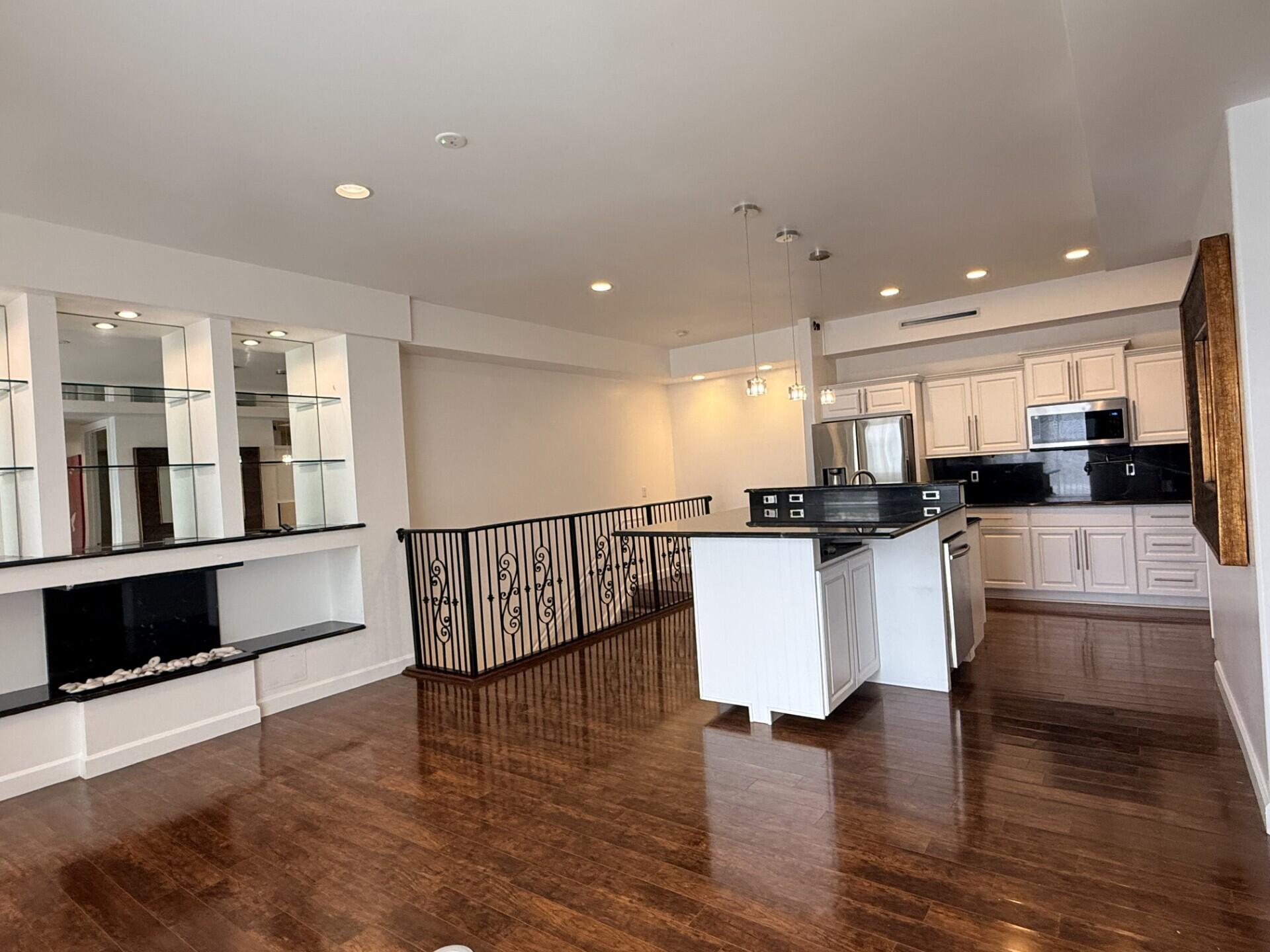 PROMENADE AT TRADITION NO II, A CONDOMINIUM - Residential Lease