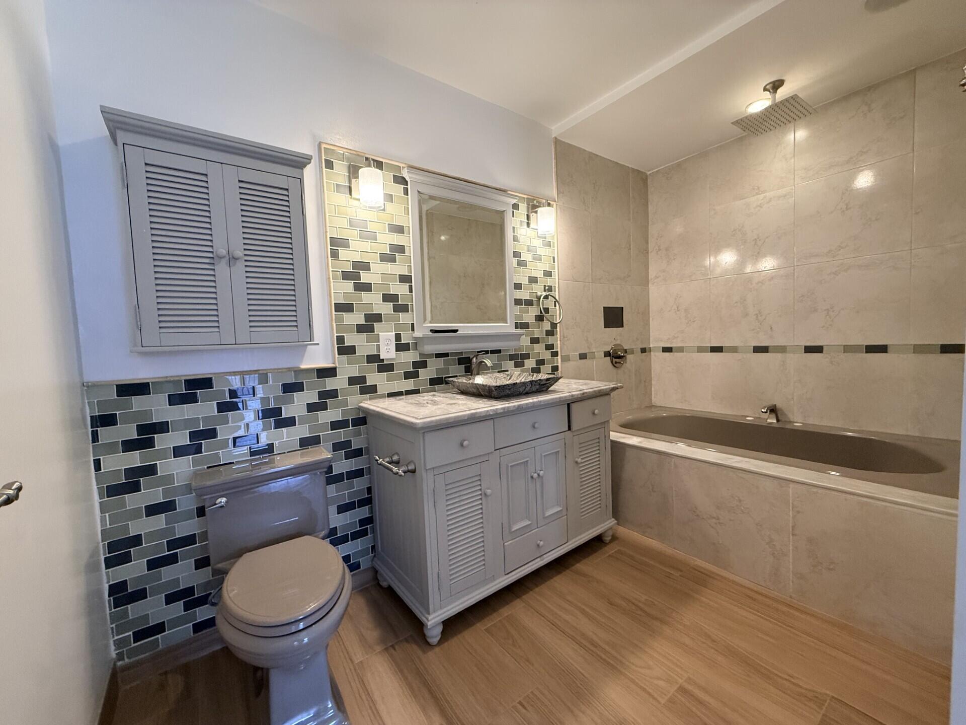 PROMENADE AT TRADITION NO II, A CONDOMINIUM - Residential Lease