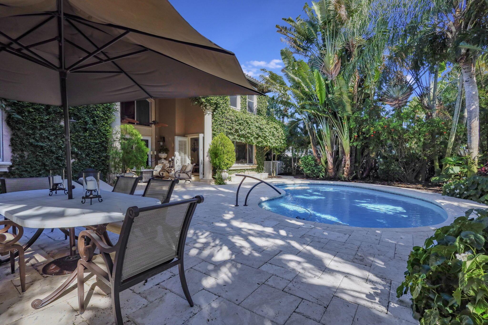 ADMIRALS COVE 2 PAR E - Residential