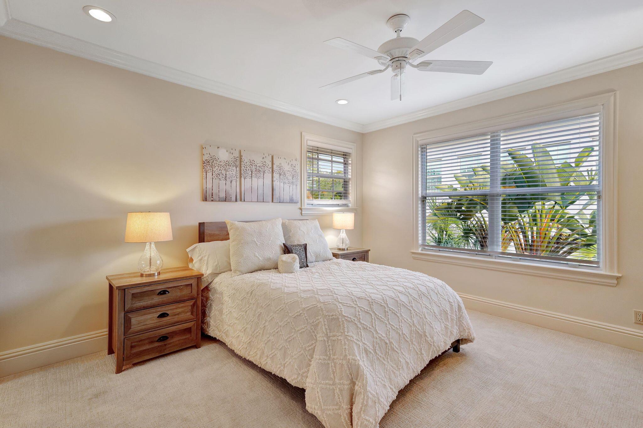 ADMIRALS COVE 2 PAR E - Residential