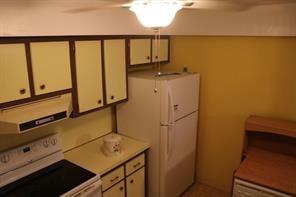FOUR SEA SUNS CONDO - Residential