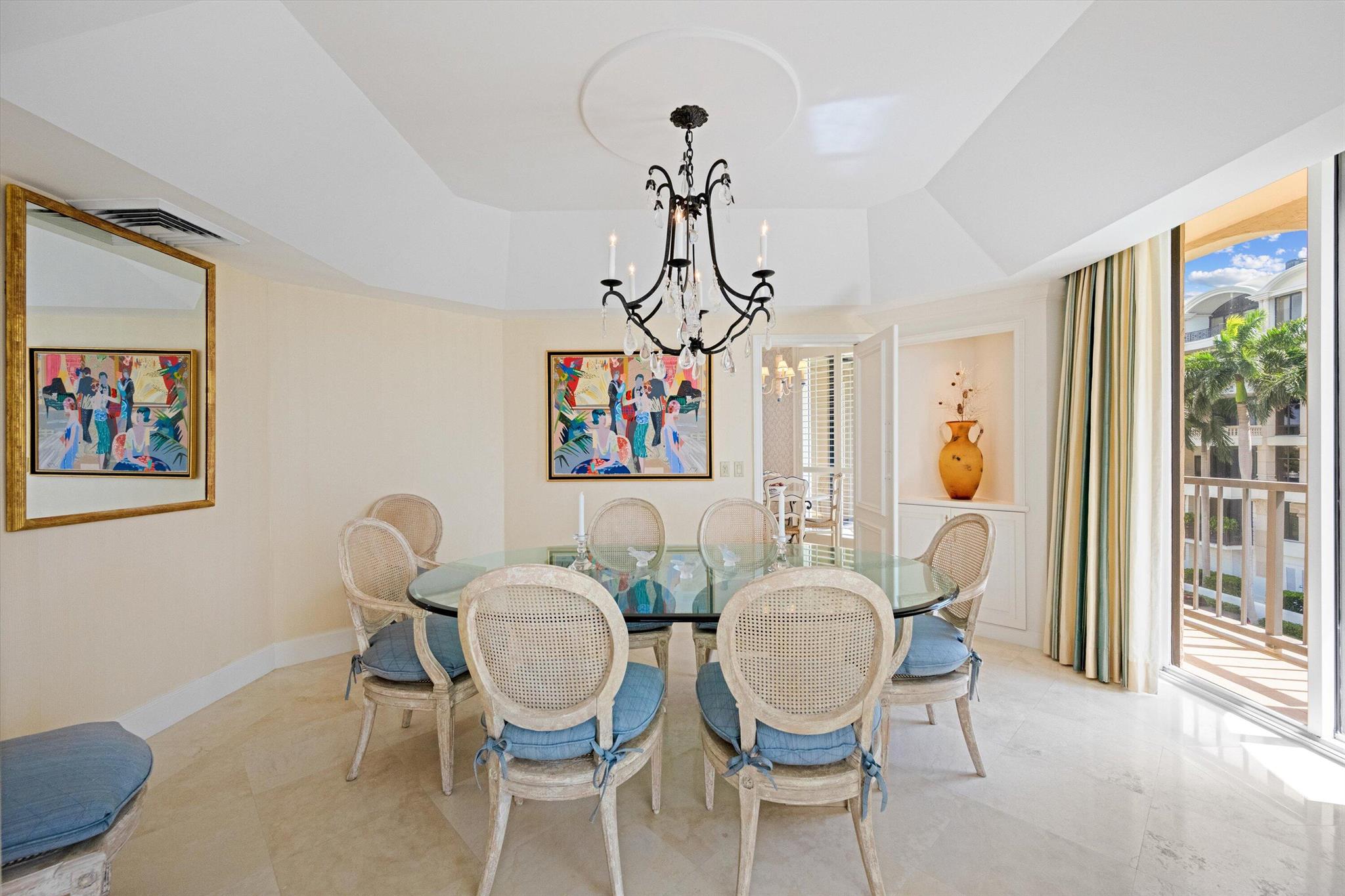 L ERMITAGE PALM BEACH CON - Residential