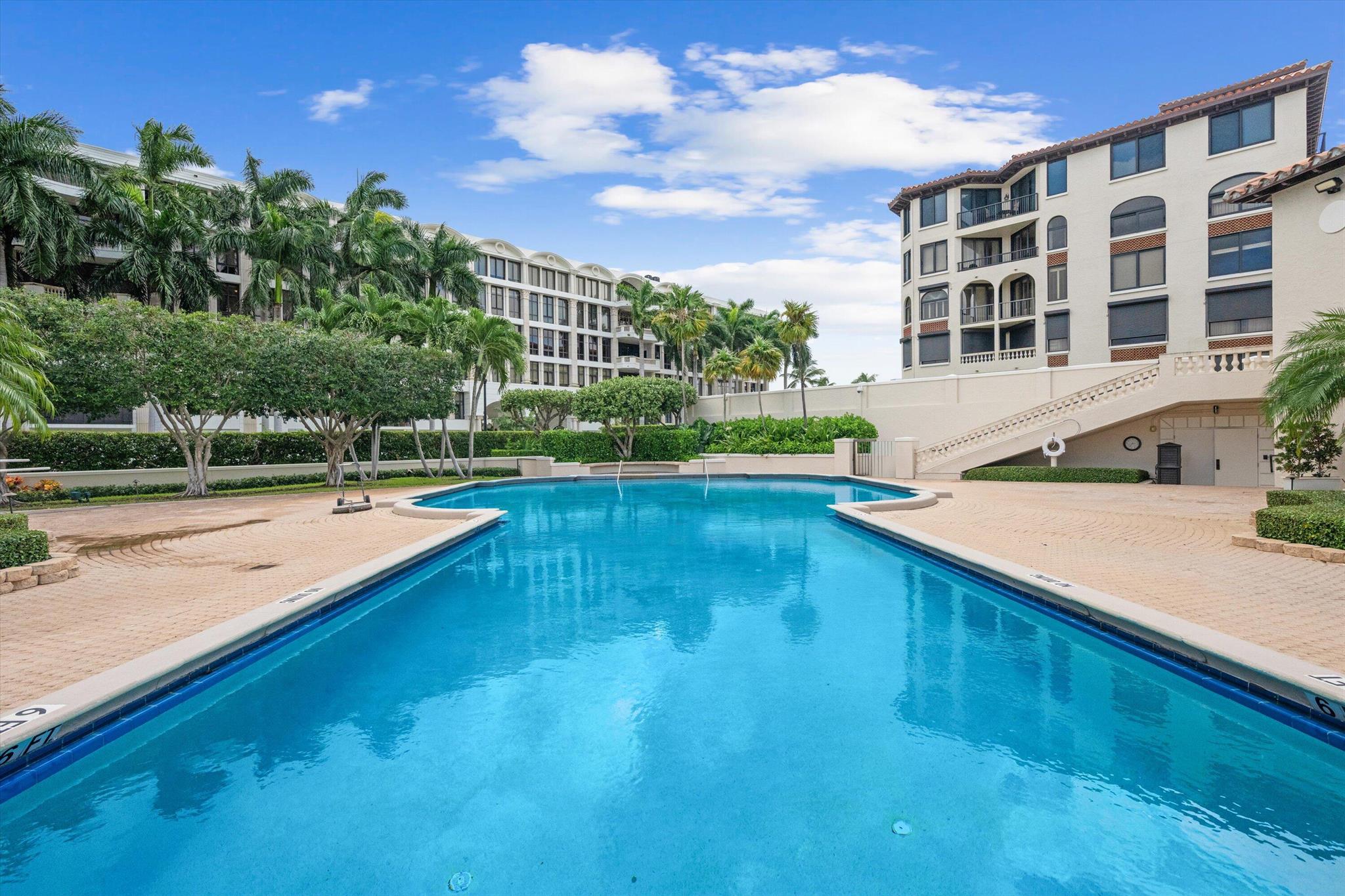 L ERMITAGE PALM BEACH CON - Residential