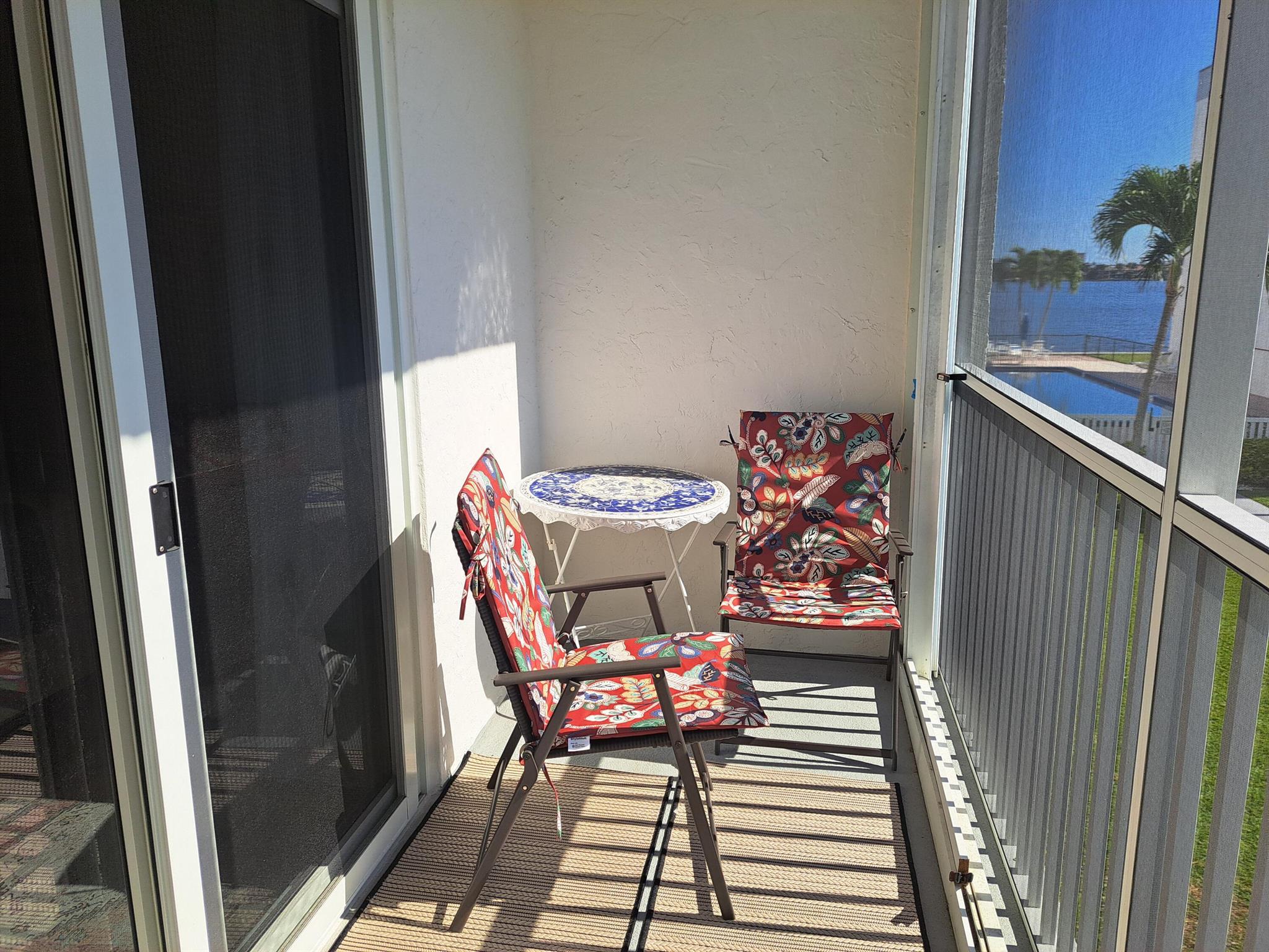 PALM LAKE 1 CONDO - Residential Lease