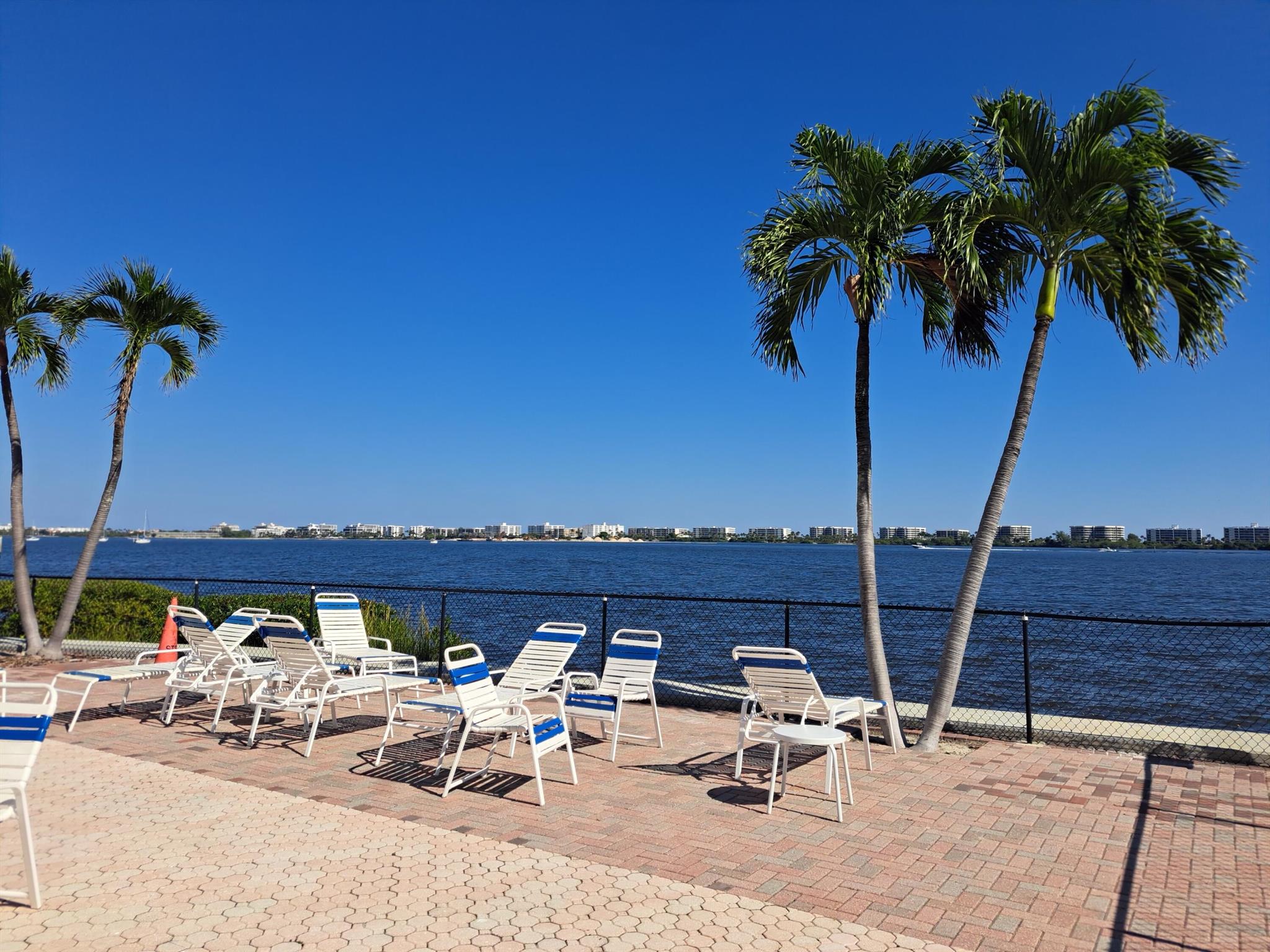 PALM LAKE 1 CONDO - Residential Lease