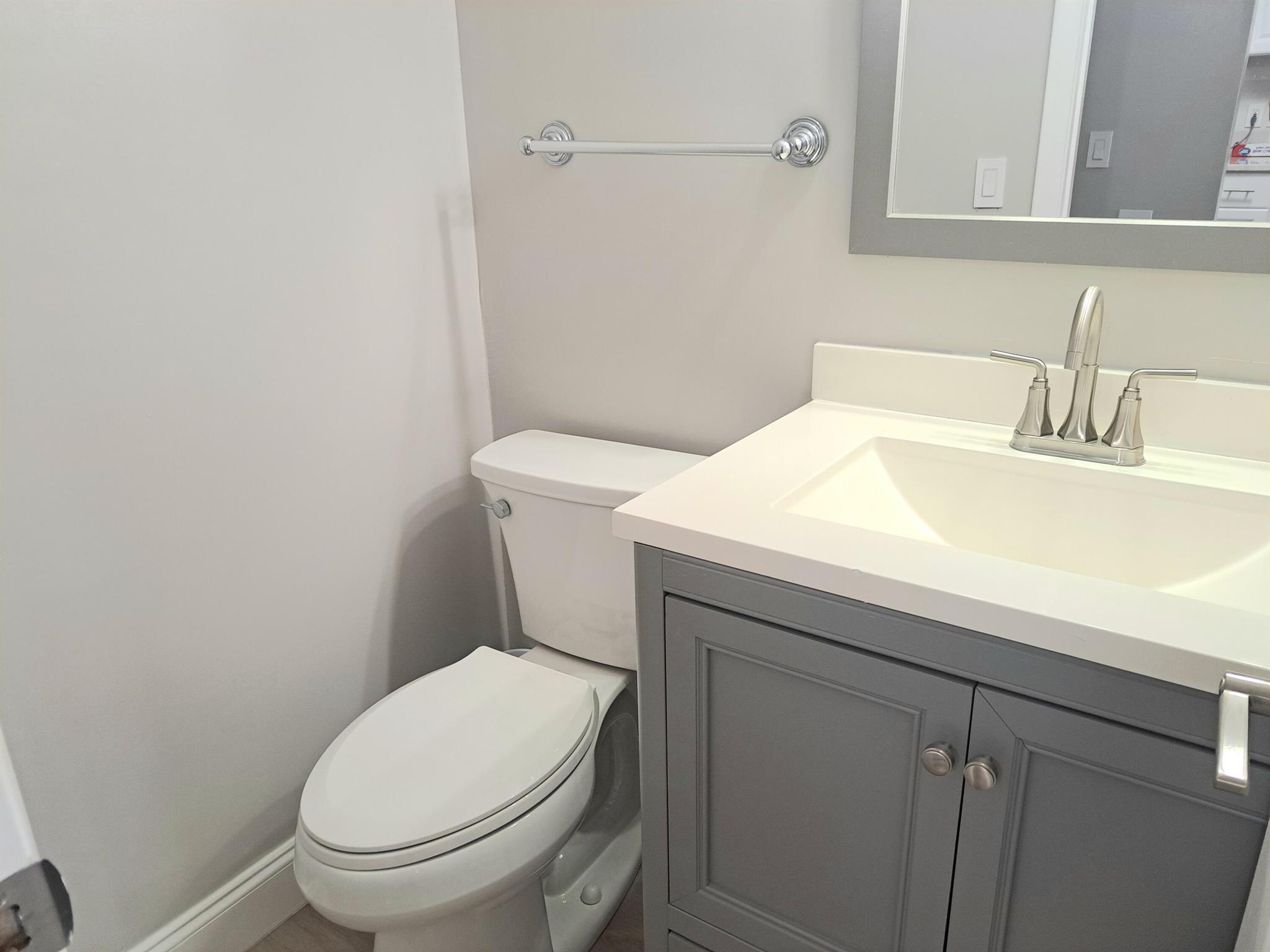 PALM LAKE 1 CONDO - Residential Lease