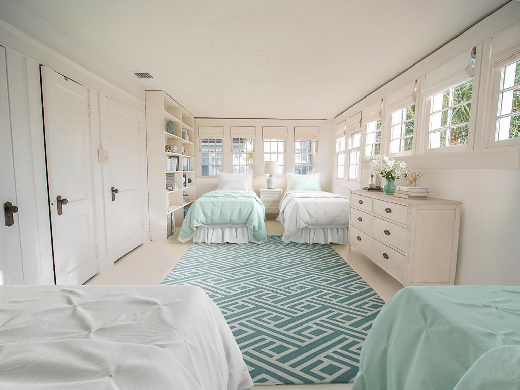 POINCIANA PARK 2ND ADD - Residential