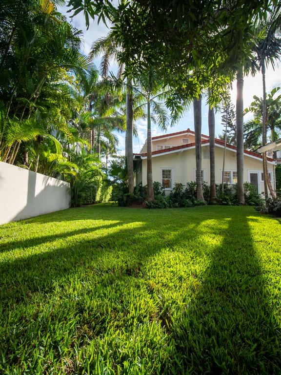 POINCIANA PARK 2ND ADD - Residential