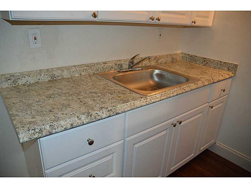 WAYSIDE PARK - Residential Lease