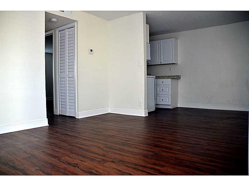 WAYSIDE PARK - Residential Lease