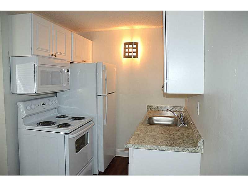 WAYSIDE PARK - Residential Lease