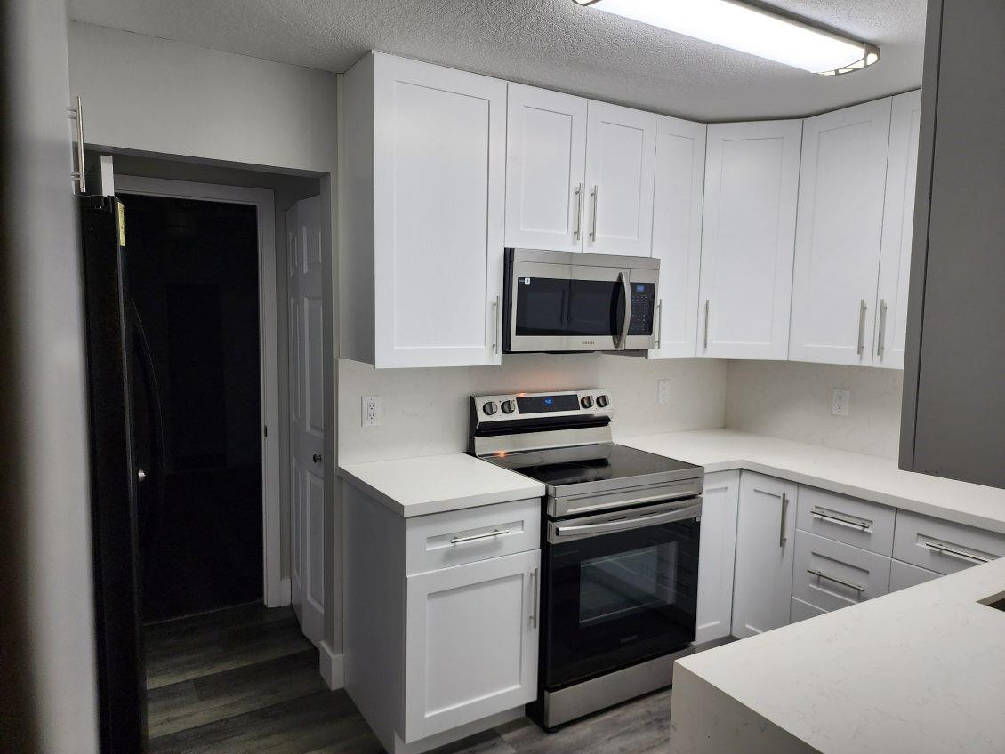 North Lauderdale Village - Residential Lease