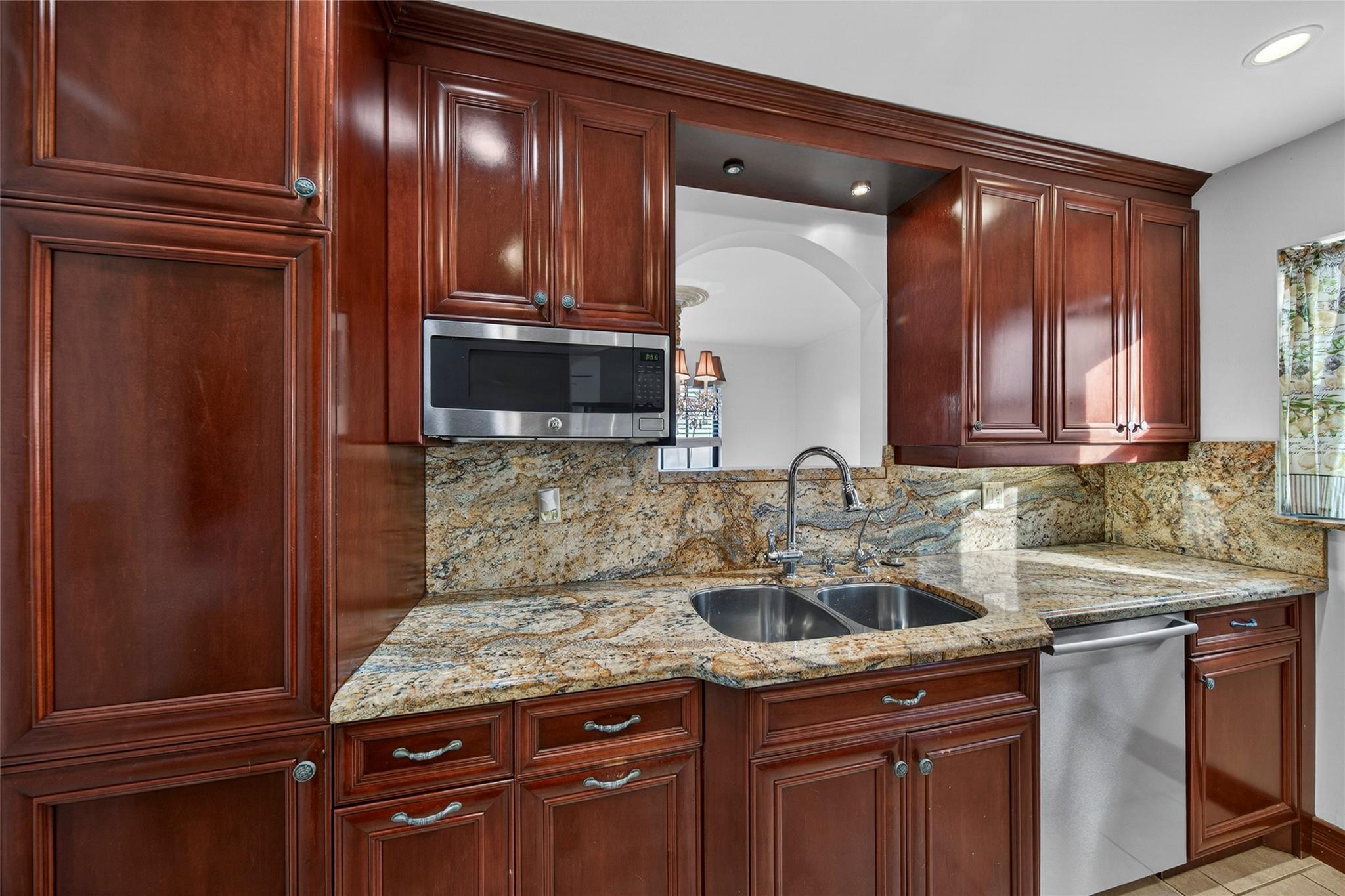 Wilton Pines - Residential