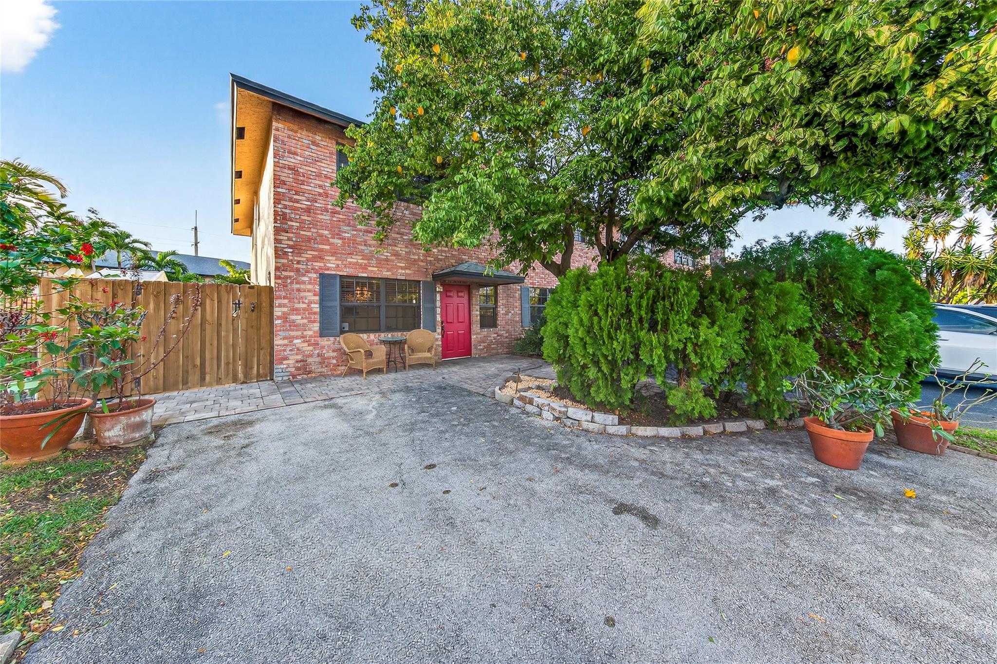 Wilton Pines - Residential