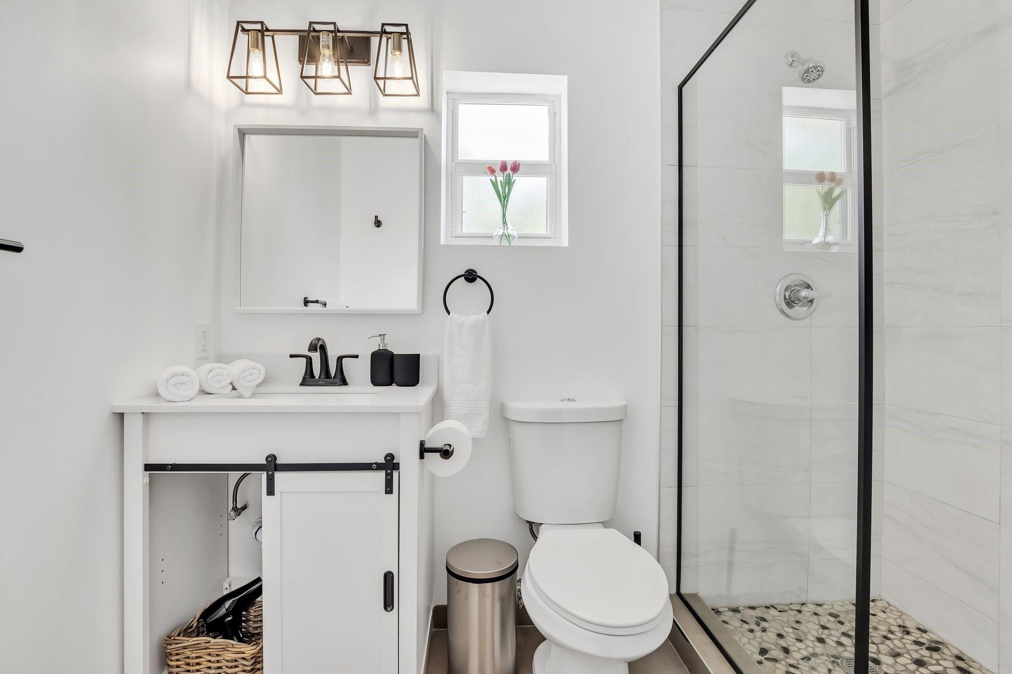 ARVEEDER ESTATES - Residential Lease