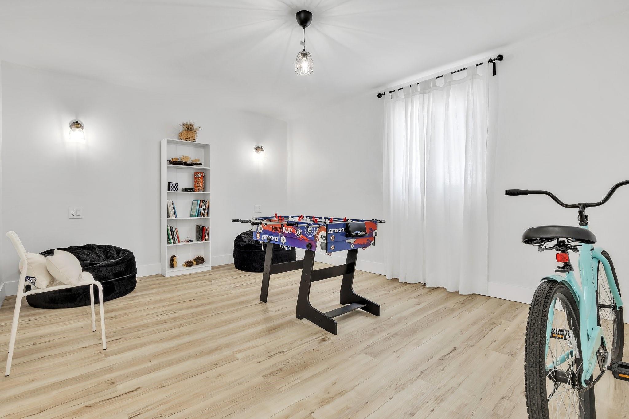 ARVEEDER ESTATES - Residential Lease