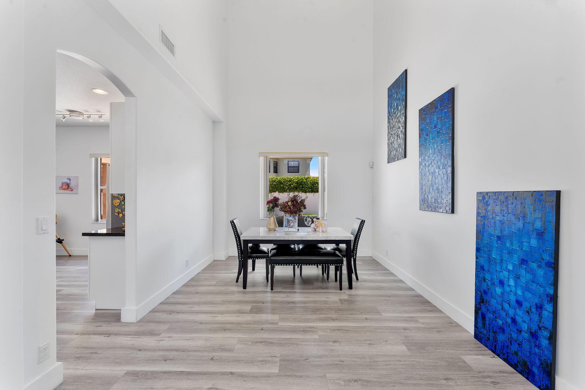 HEFTLER HOMES AT PEMBROKE SHORES - Residential
