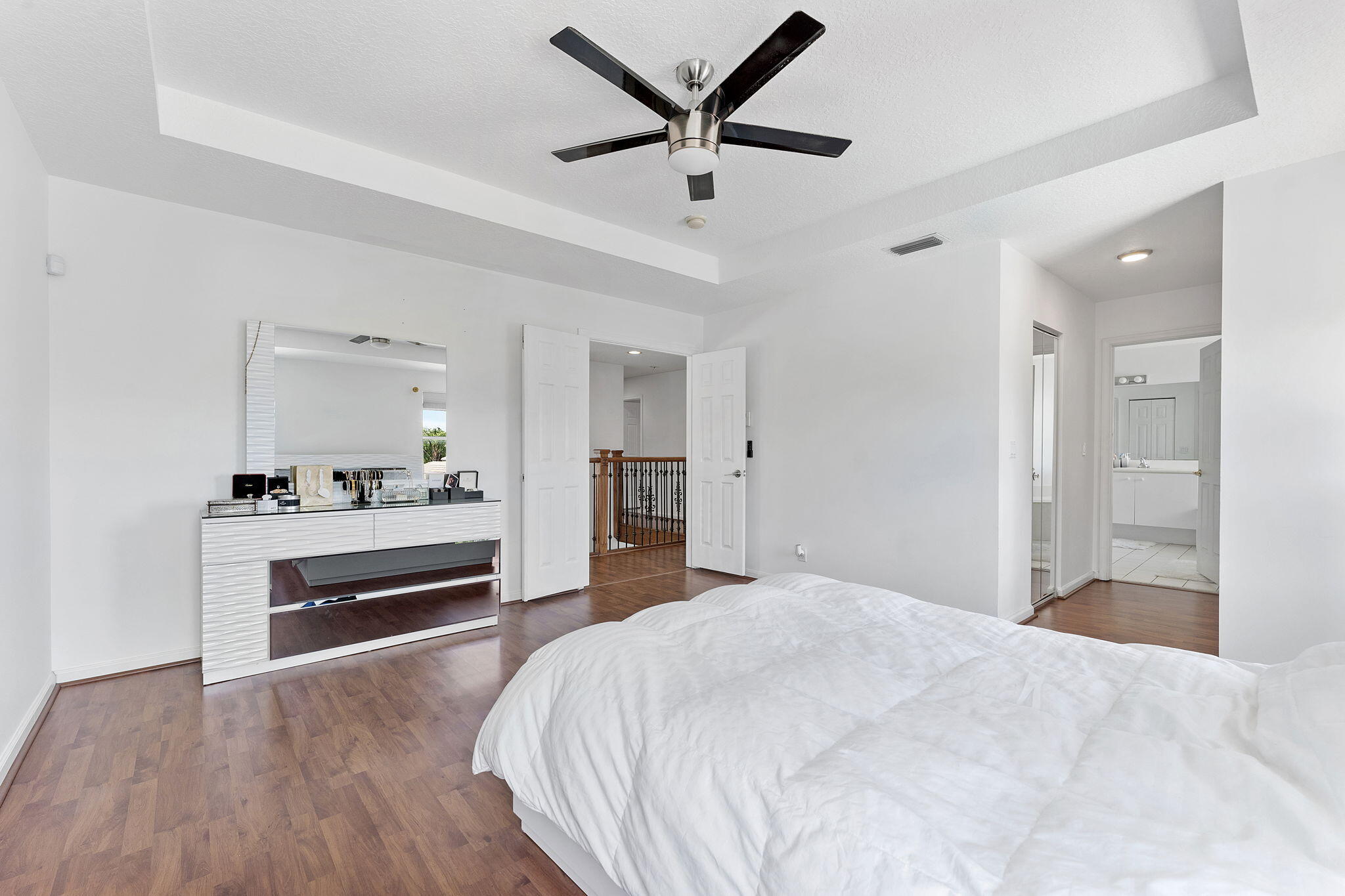 HEFTLER HOMES AT PEMBROKE SHORES - Residential