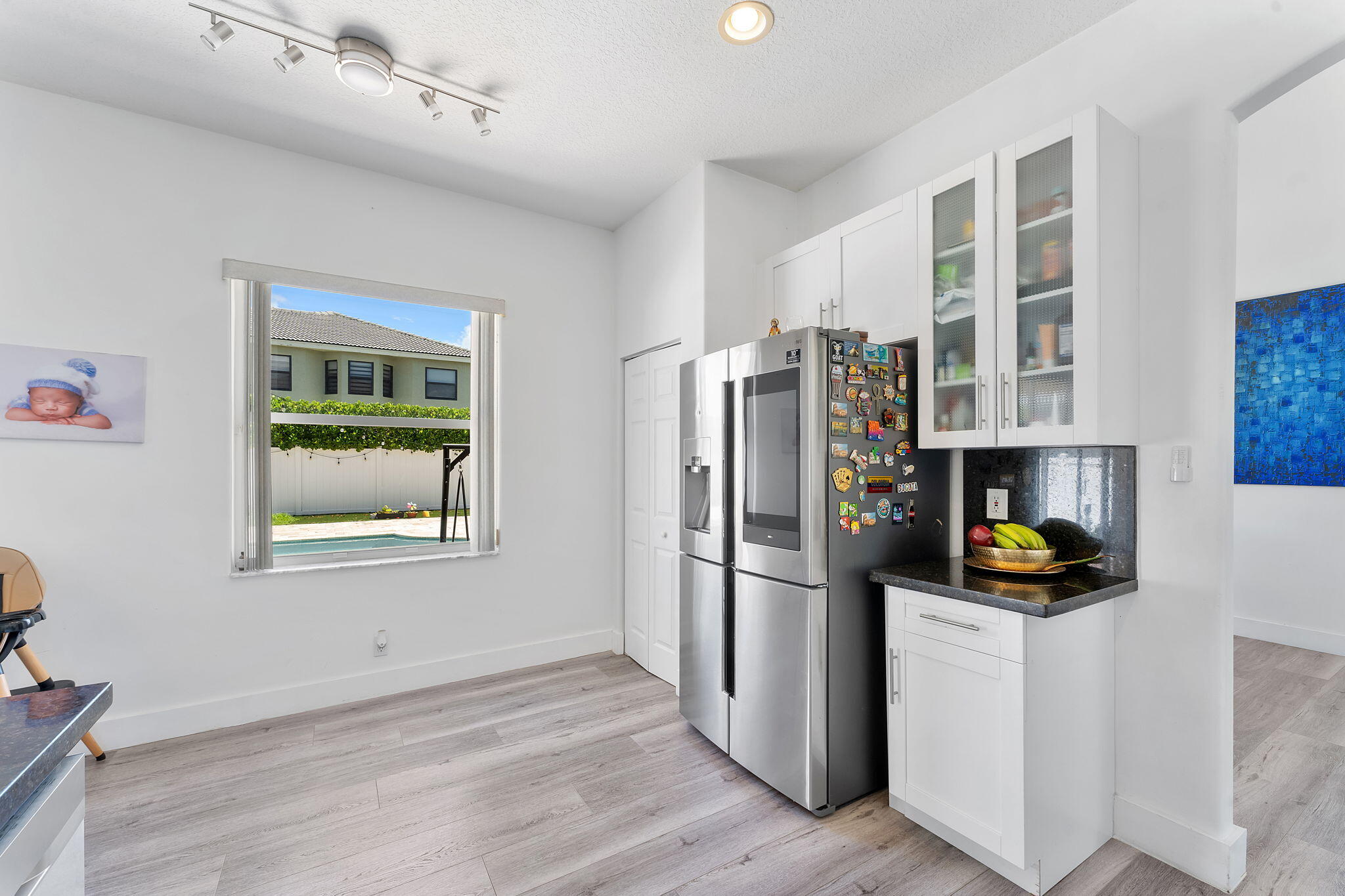 HEFTLER HOMES AT PEMBROKE SHORES - Residential