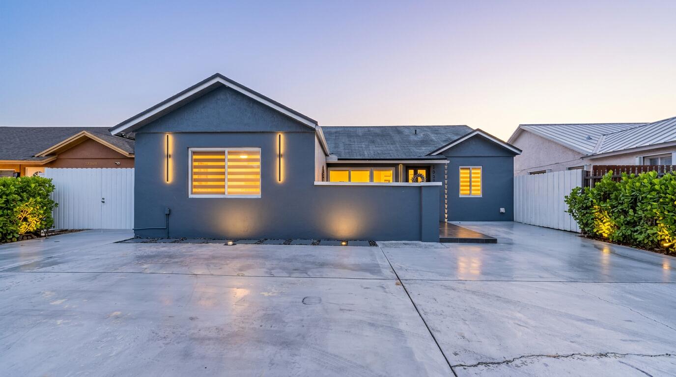 LESLIE PATIO HOMES SEC 4 - Residential