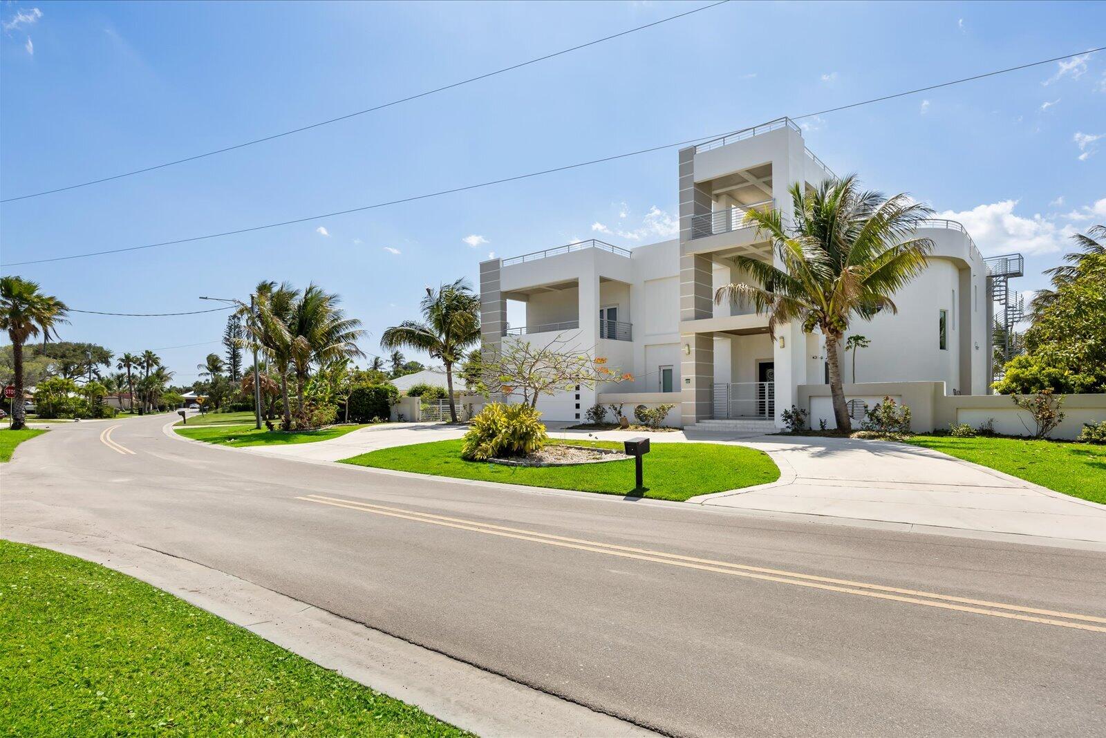 SURFSIDE UNIT 1 SUBDIVISION - Residential
