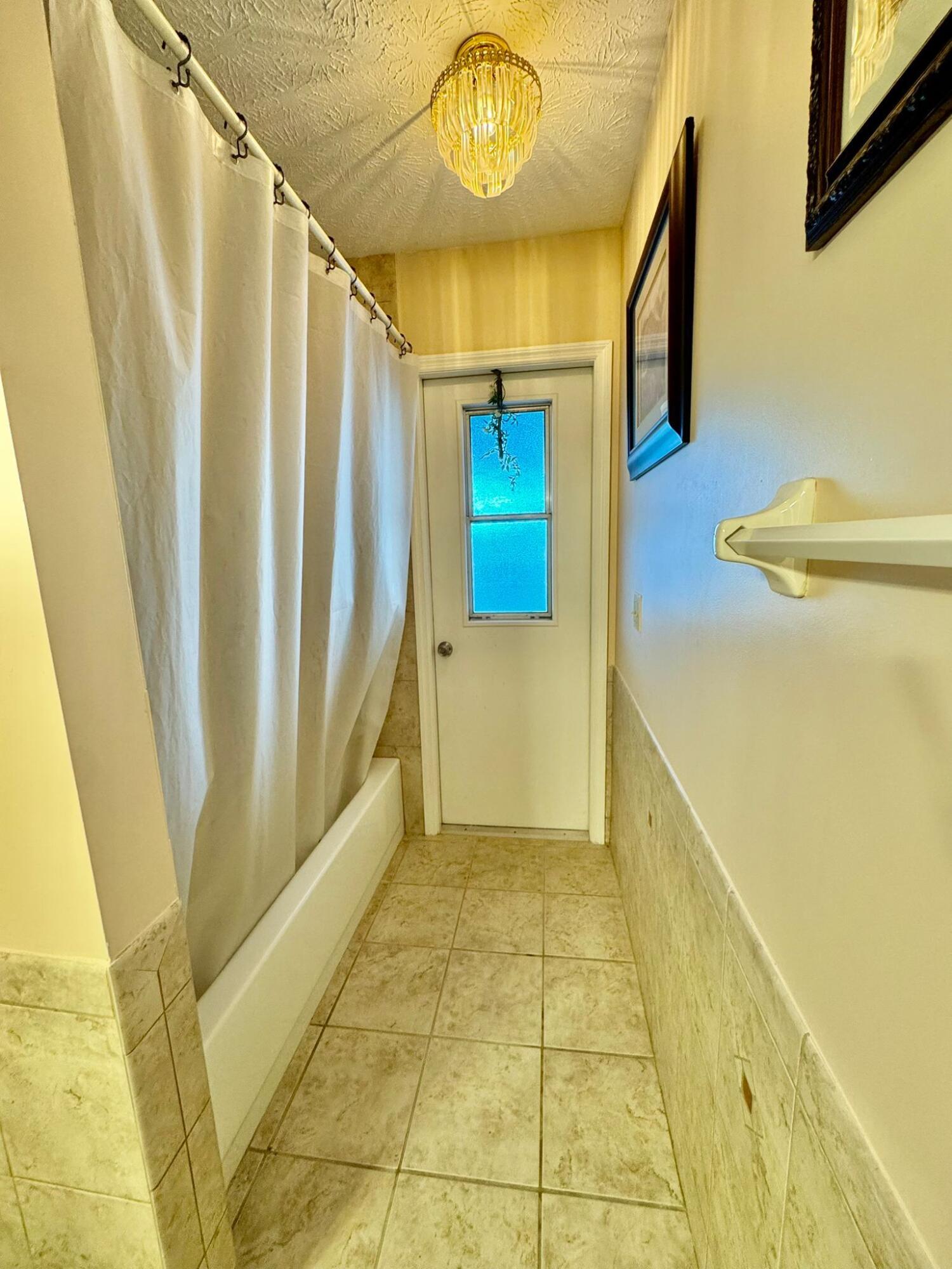 PORT ST LUCIE SECTION  31 - Residential Lease