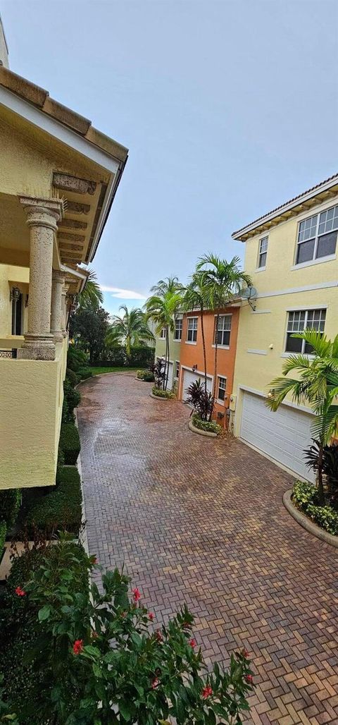 A home in Lake Worth Beach