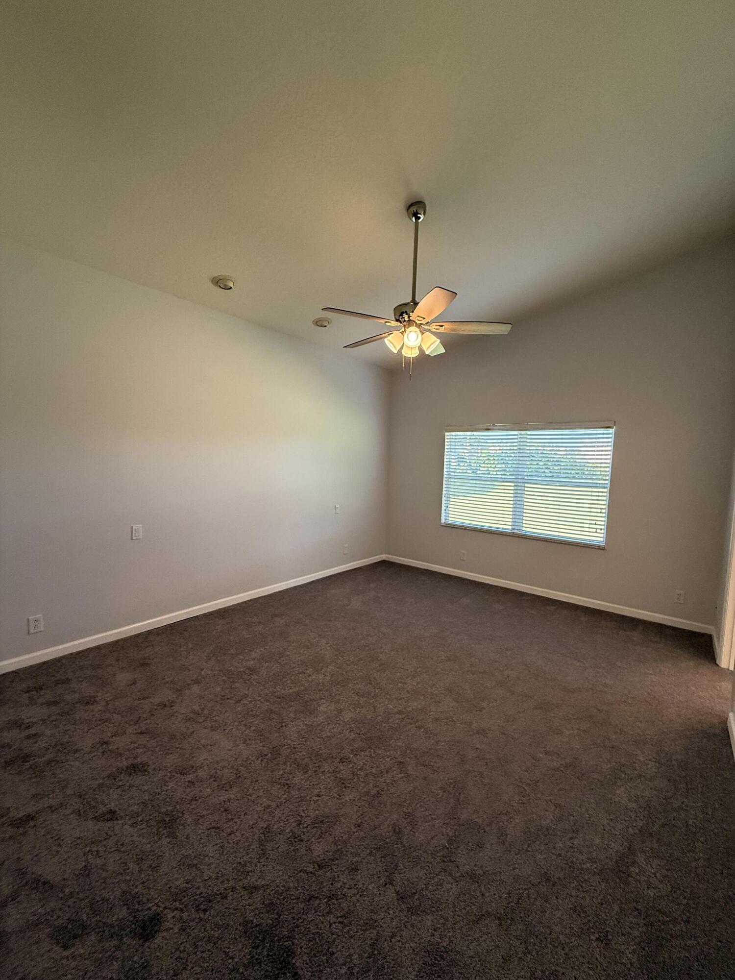 CASCADES AT ST LUCIE WEST PHASE 1 - Residential