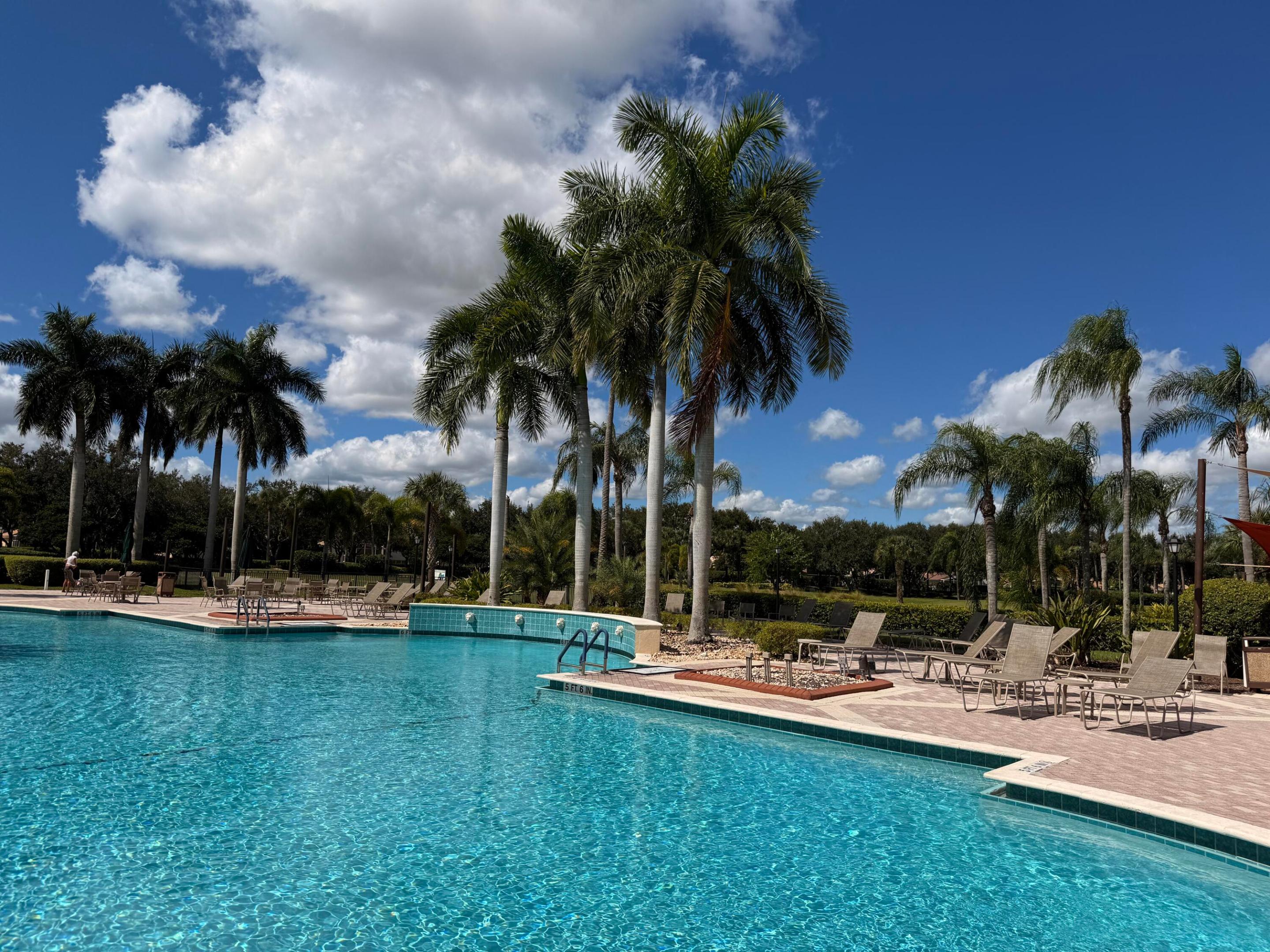 CASCADES AT ST LUCIE WEST PHASE 1 - Residential