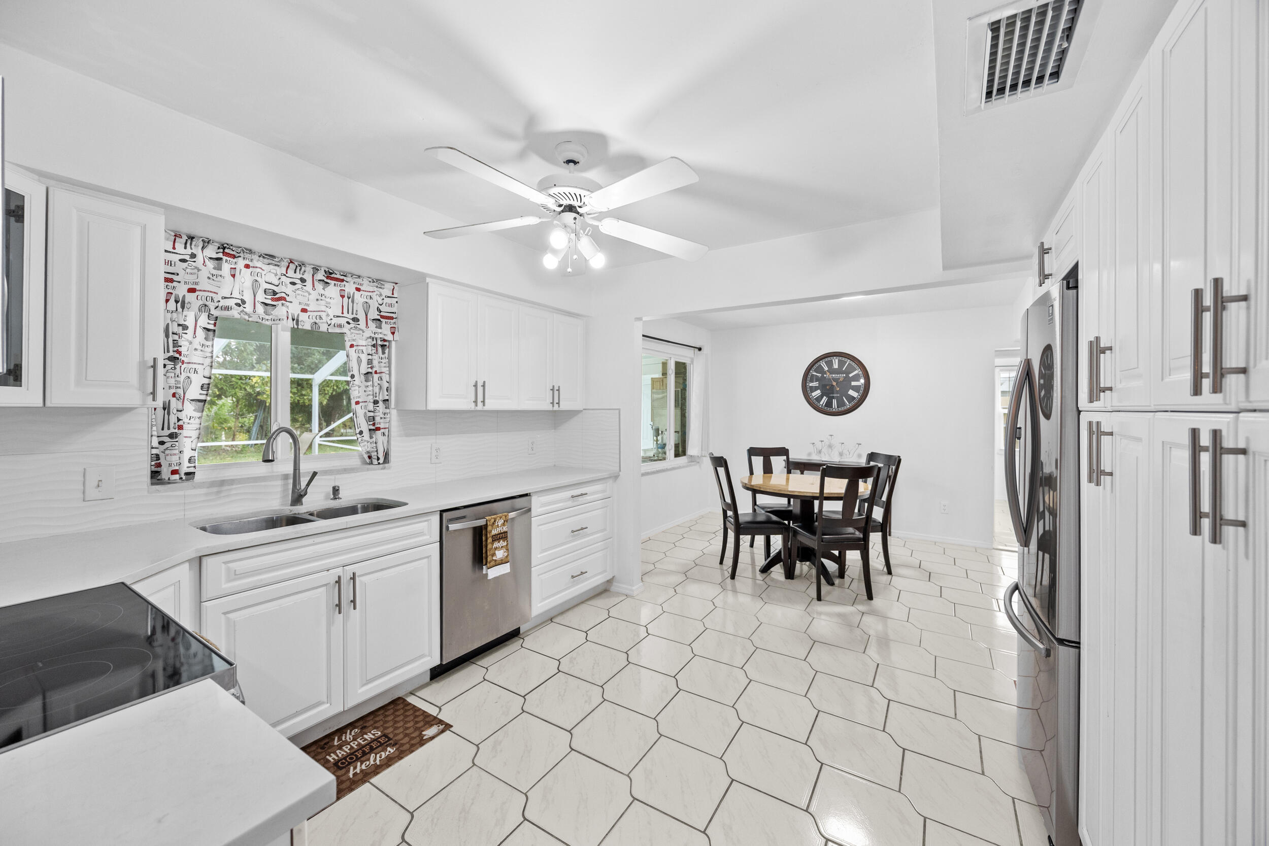 1742 W Terrace Drive