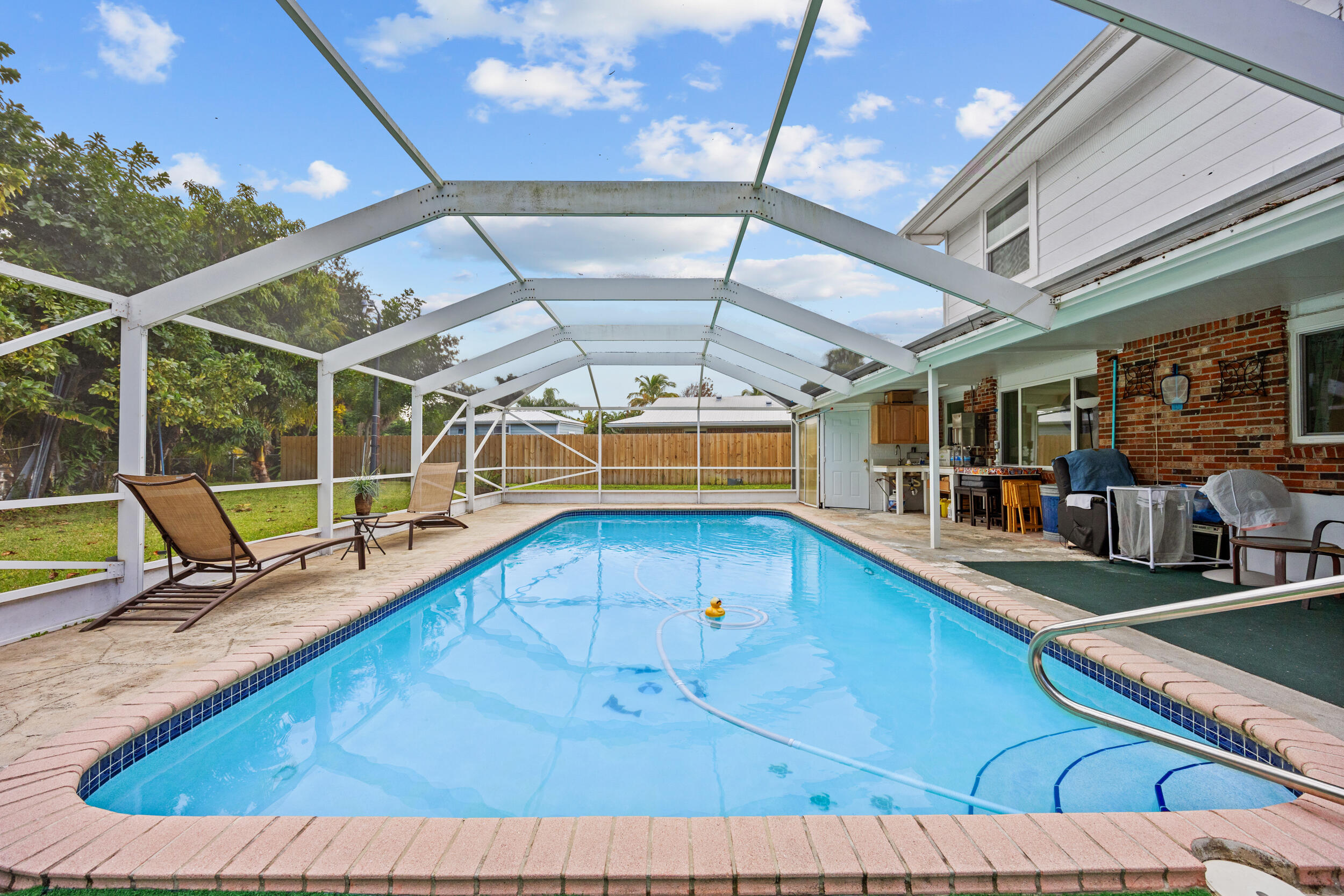 LAKE CLARKE TERR - Residential Lease