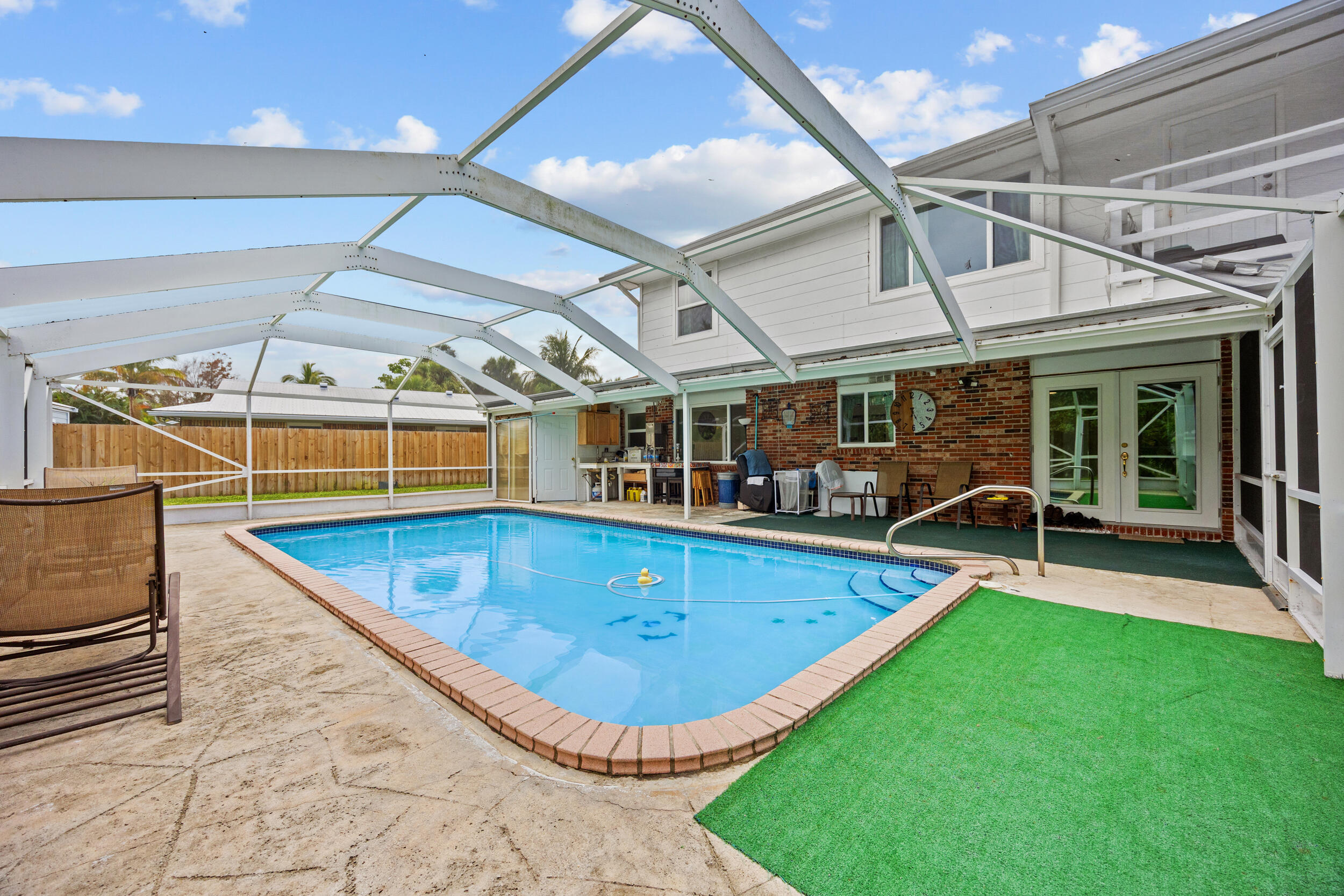 LAKE CLARKE TERR - Residential Lease