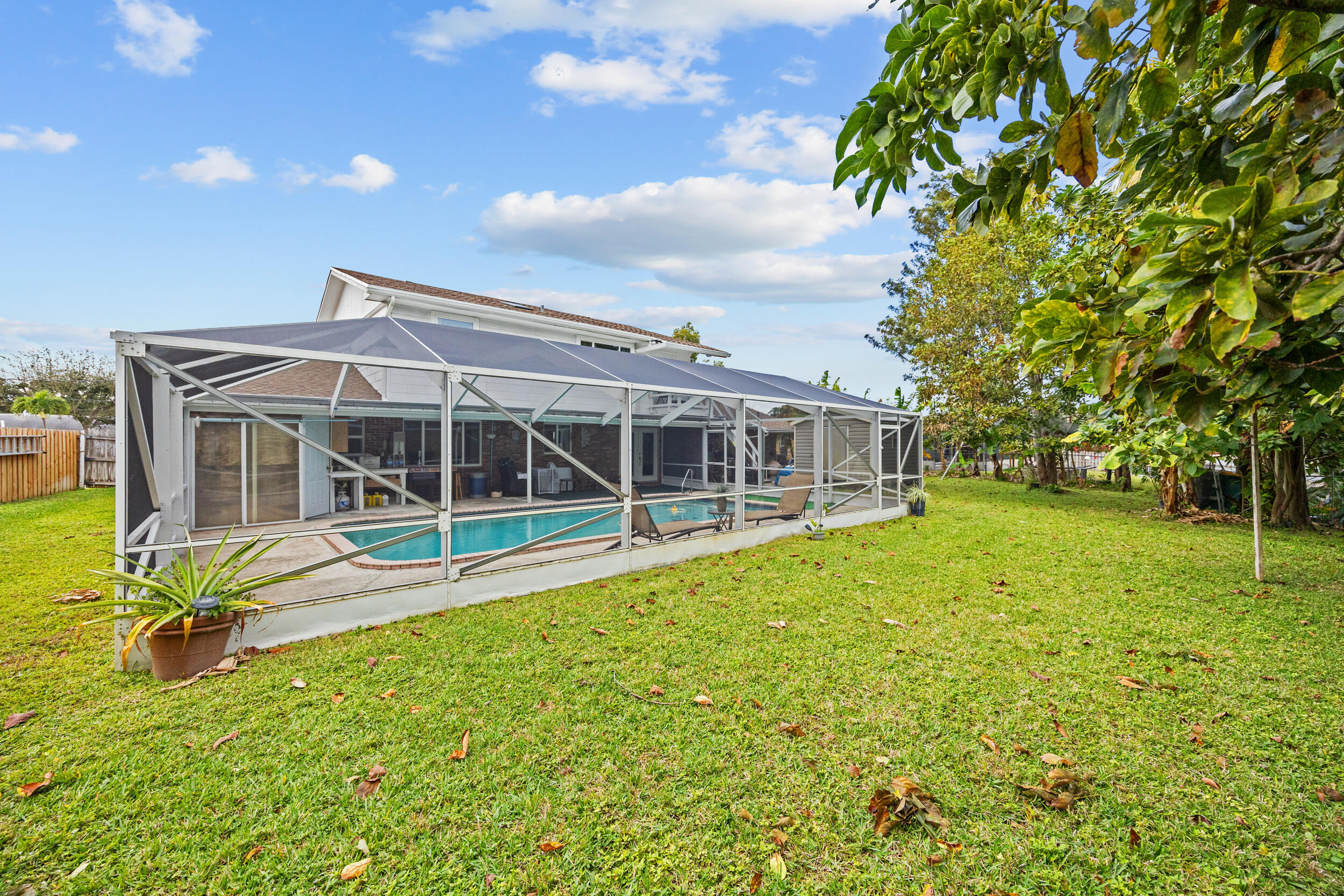 LAKE CLARKE TERR - Residential Lease