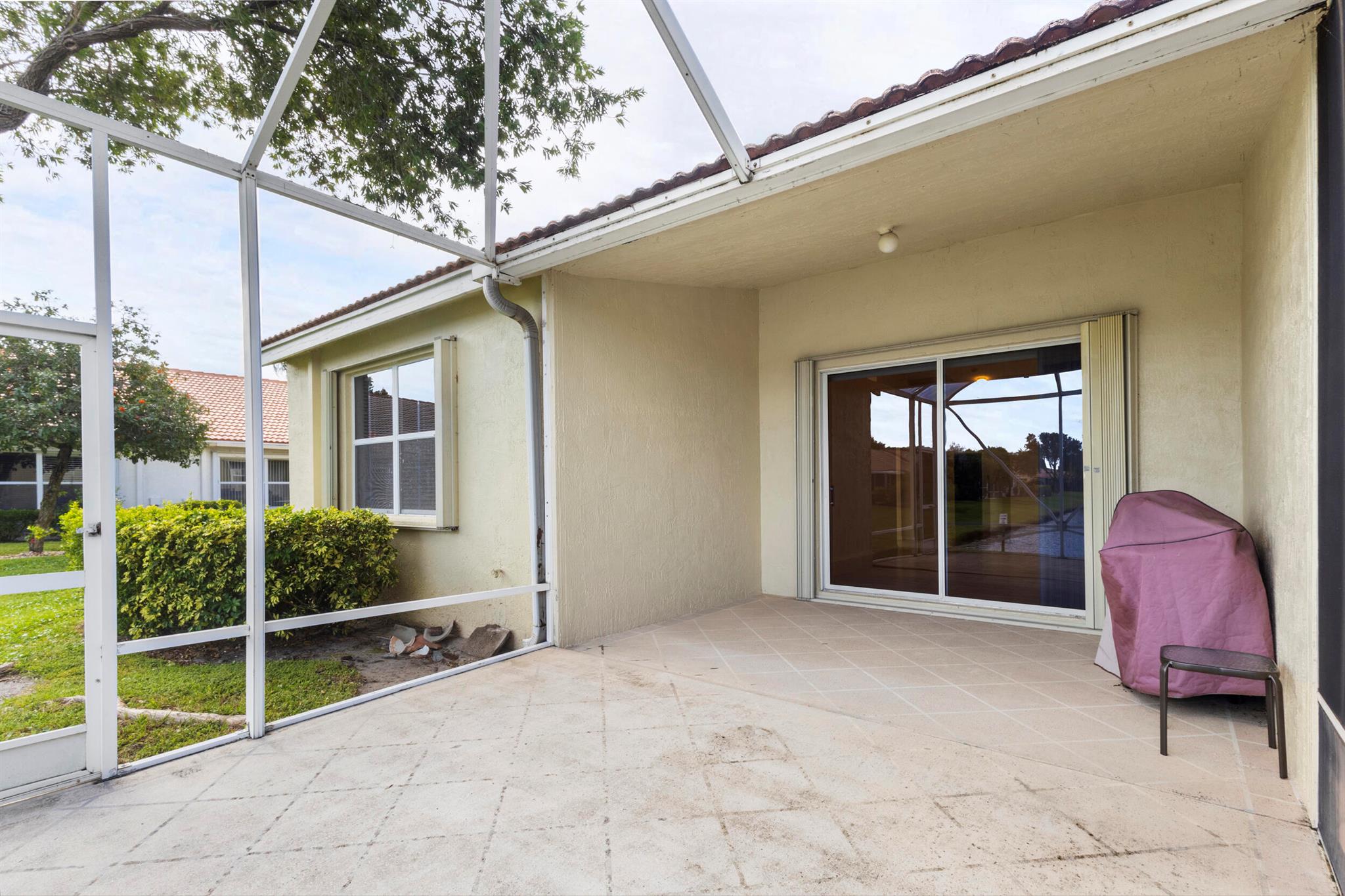 FLORAL LAKES PH 3 AND 4 - Residential