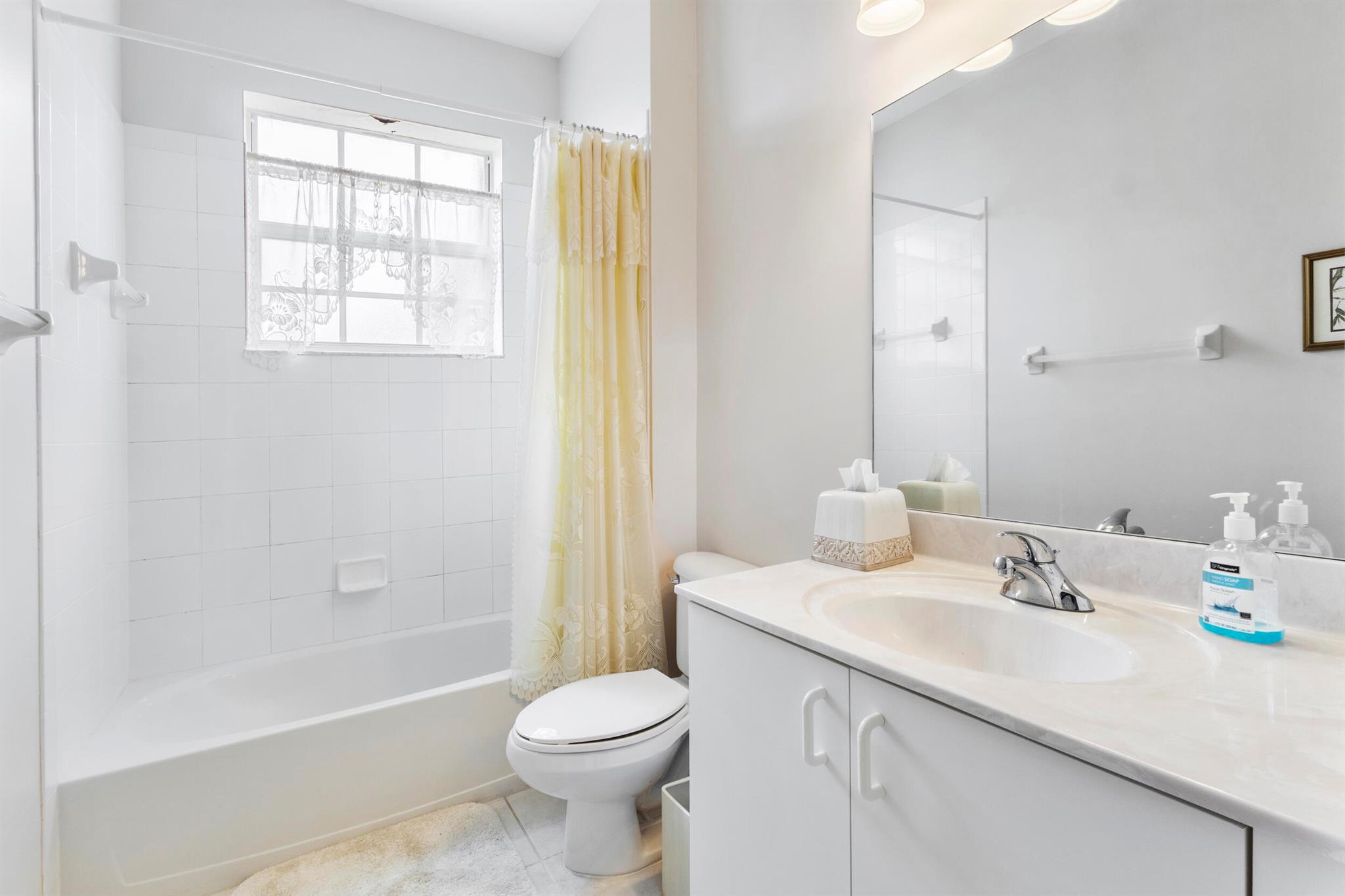 FLORAL LAKES PH 3 AND 4 - Residential