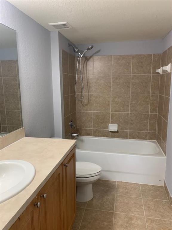 GREEN CAY VLG CONDO - Residential Lease