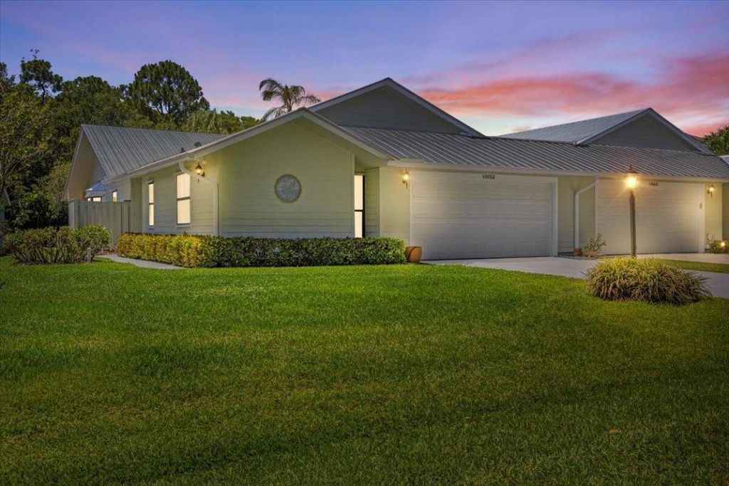 Photo of 13152 SE Crooked Stick Lane, Hobe Sound, FL 33455 (MLS # R10989837)