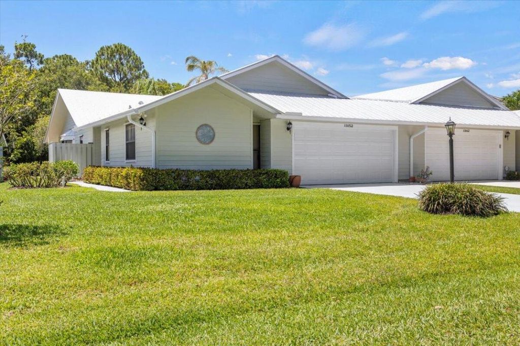 Photo of 13152 SE Crooked Stick Lane, Hobe Sound, FL 33455 (MLS # R10989837)