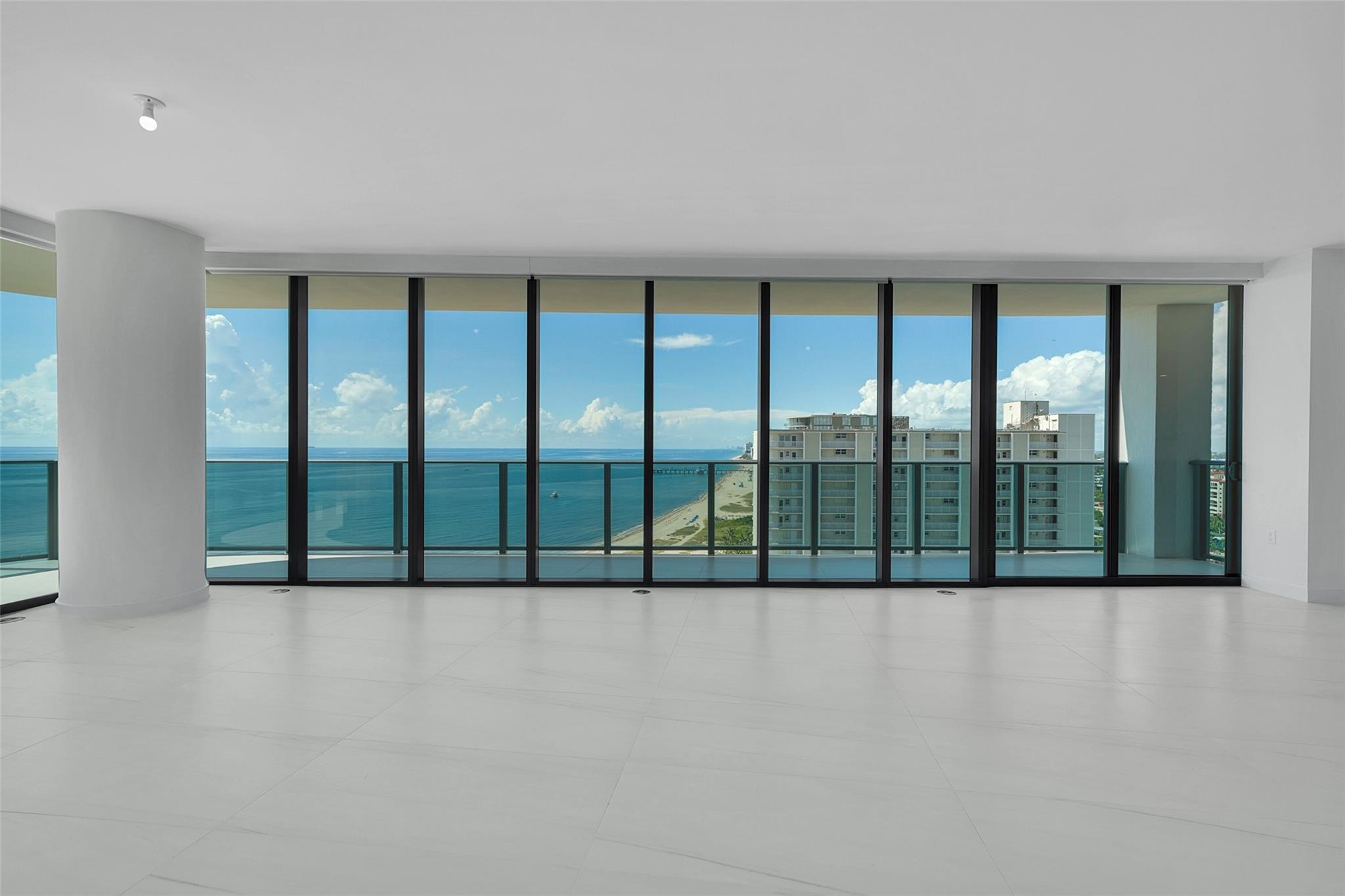 CASAMAR CONDO - Residential