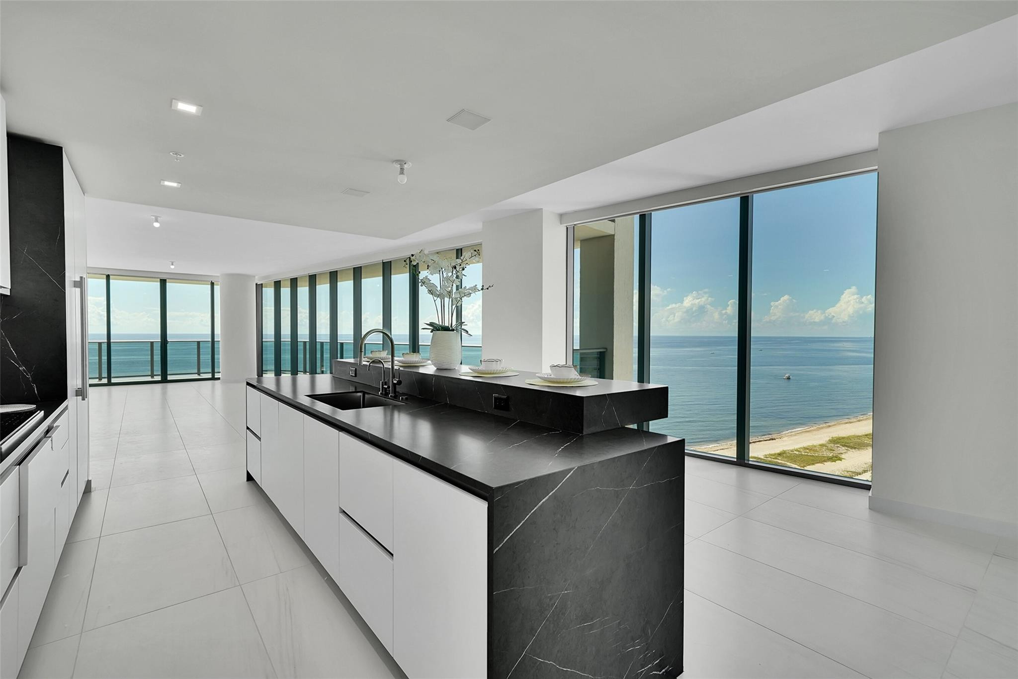 CASAMAR CONDO - Residential