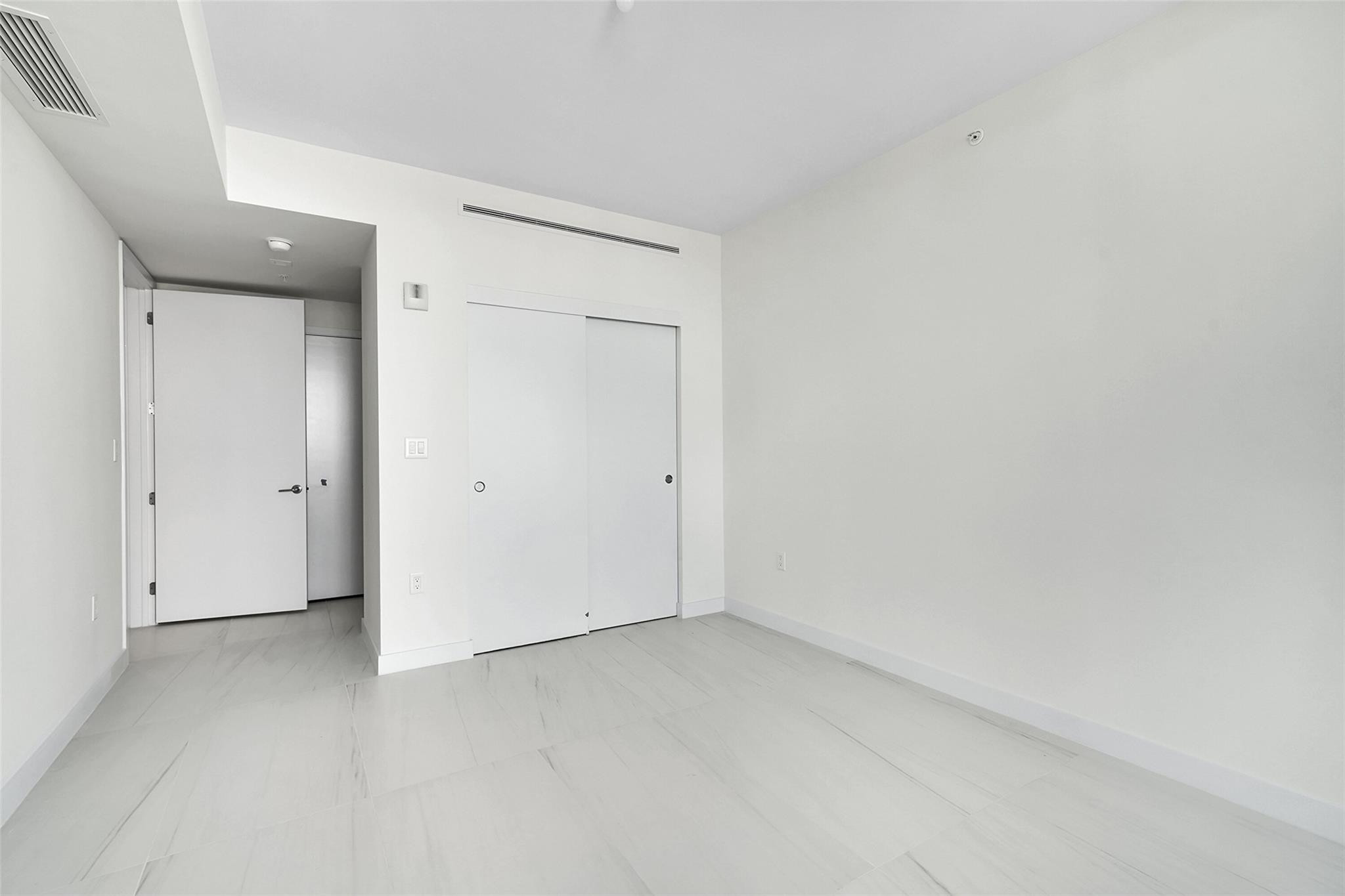 CASAMAR CONDO - Residential