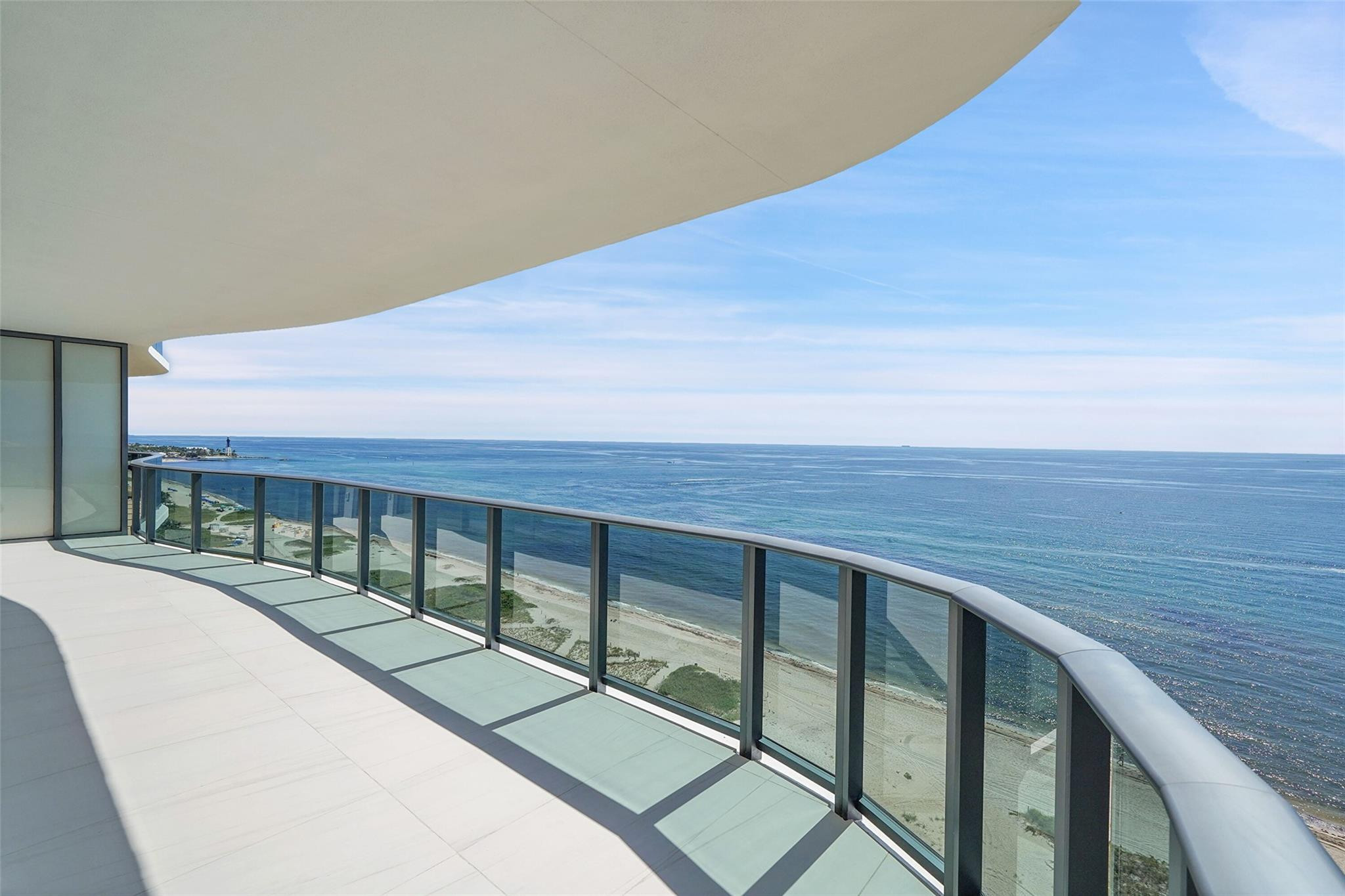 CASAMAR CONDO - Residential