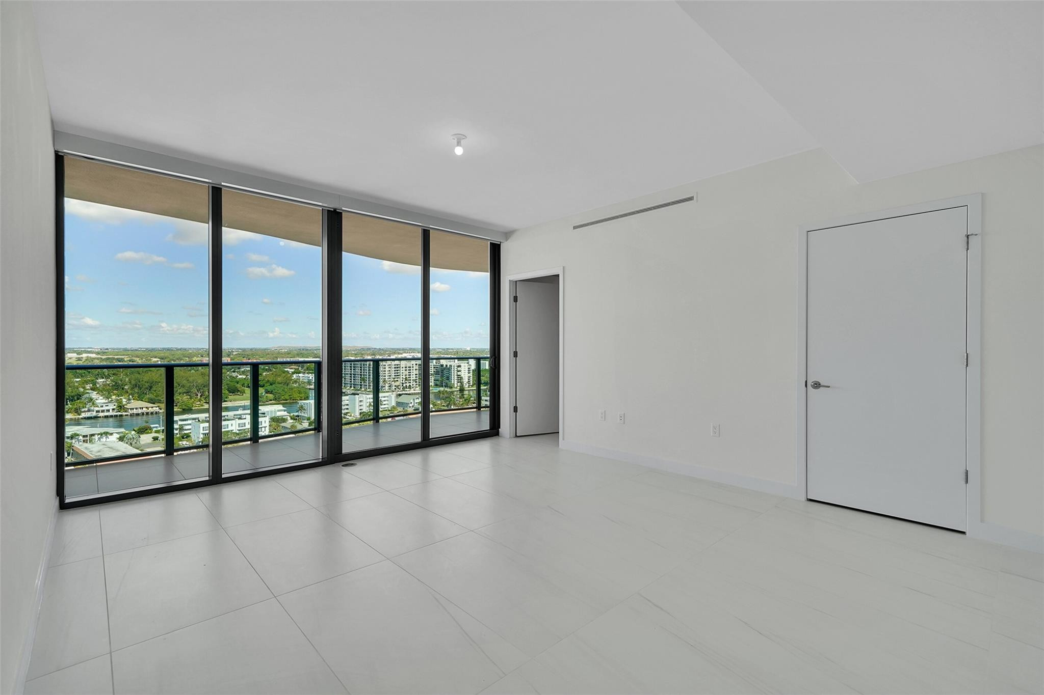 CASAMAR CONDO - Residential