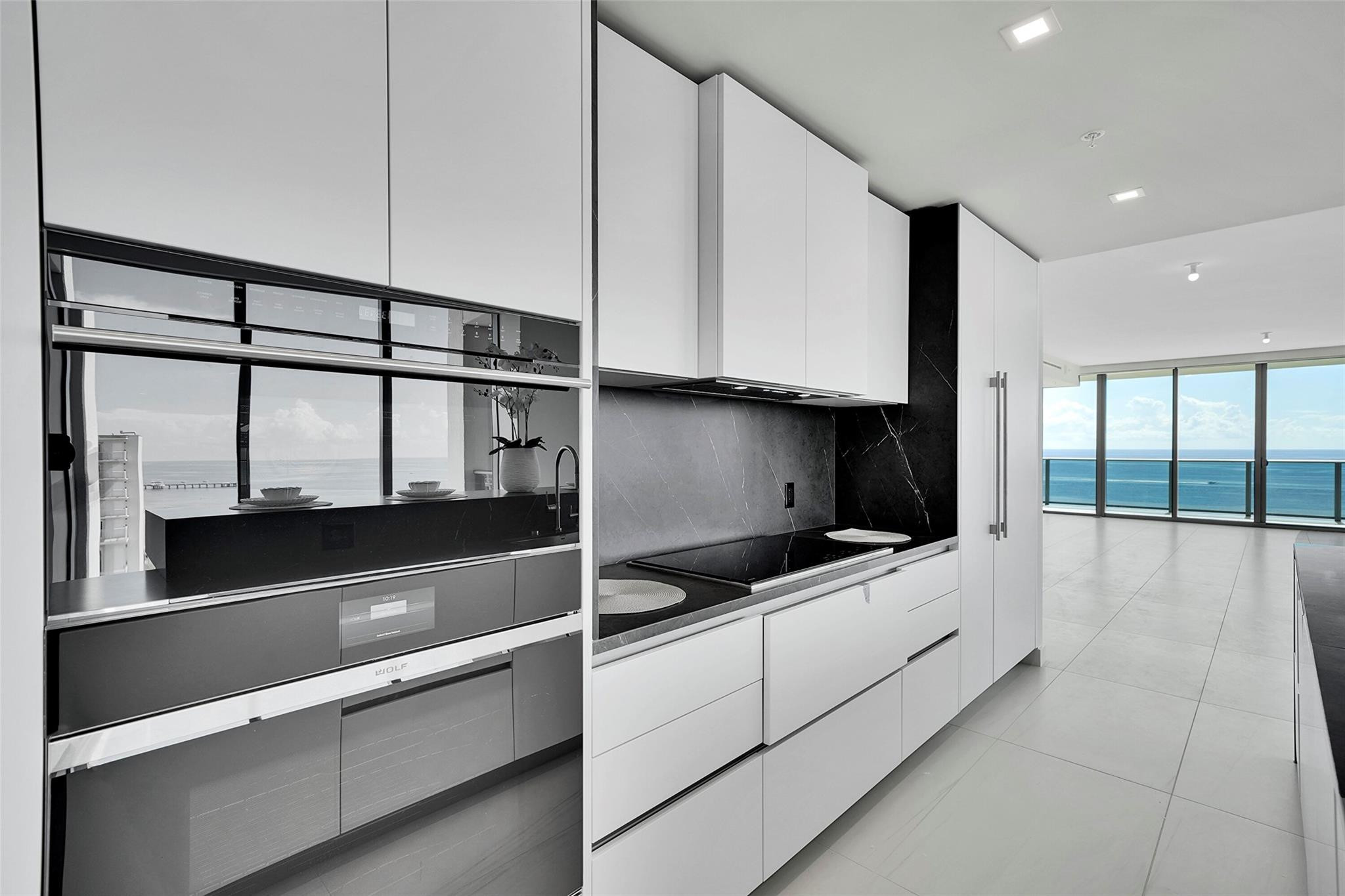 CASAMAR CONDO - Residential