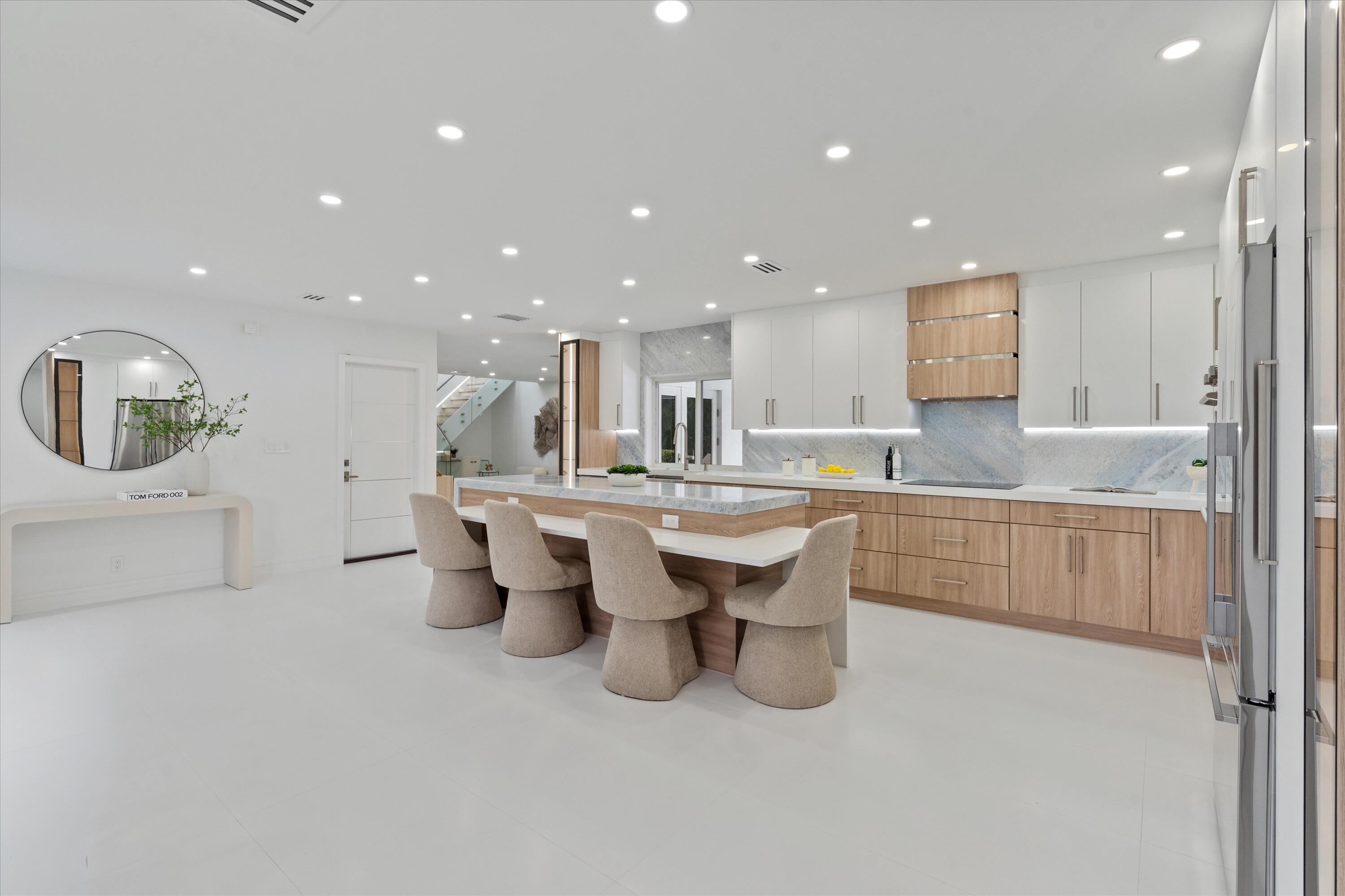 440 NW 11TH Avenue