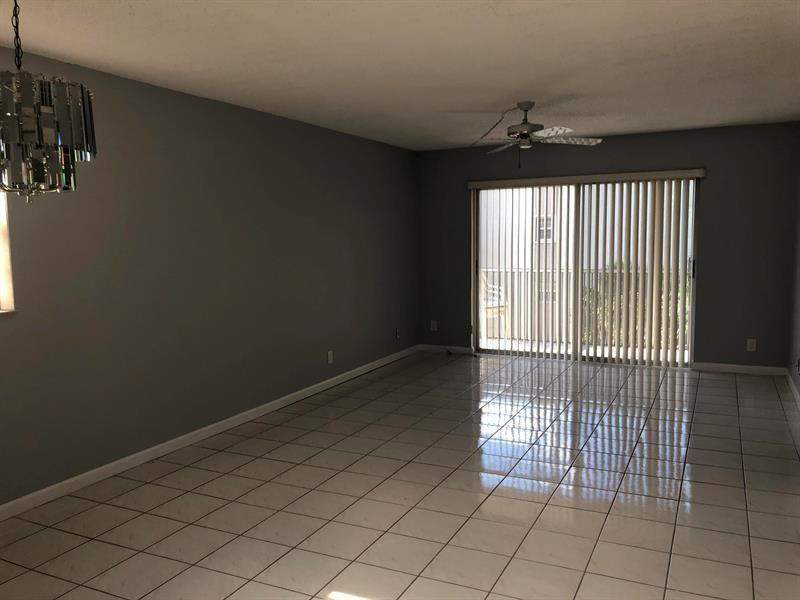 SHERWOOD SQUARE B CONDO - Residential Lease