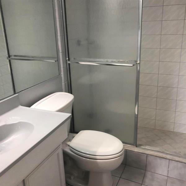 SHERWOOD SQUARE B CONDO - Residential Lease