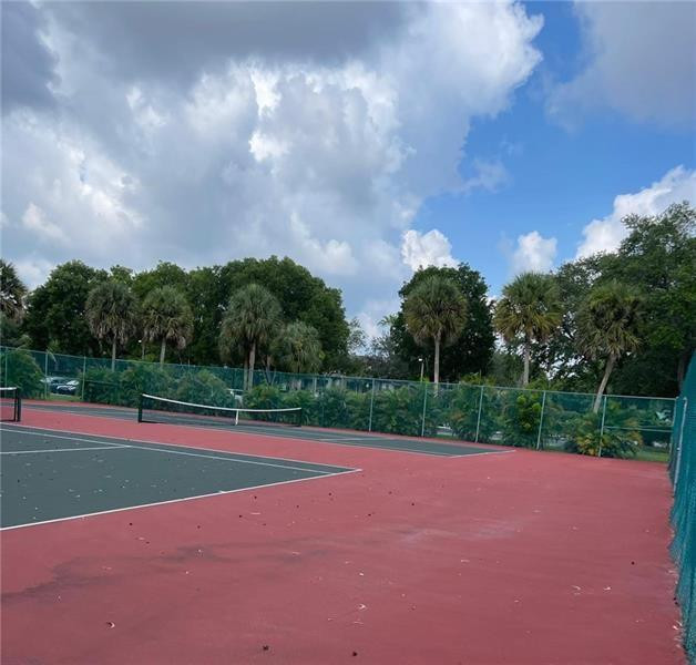 SHERWOOD SQUARE B CONDO - Residential Lease